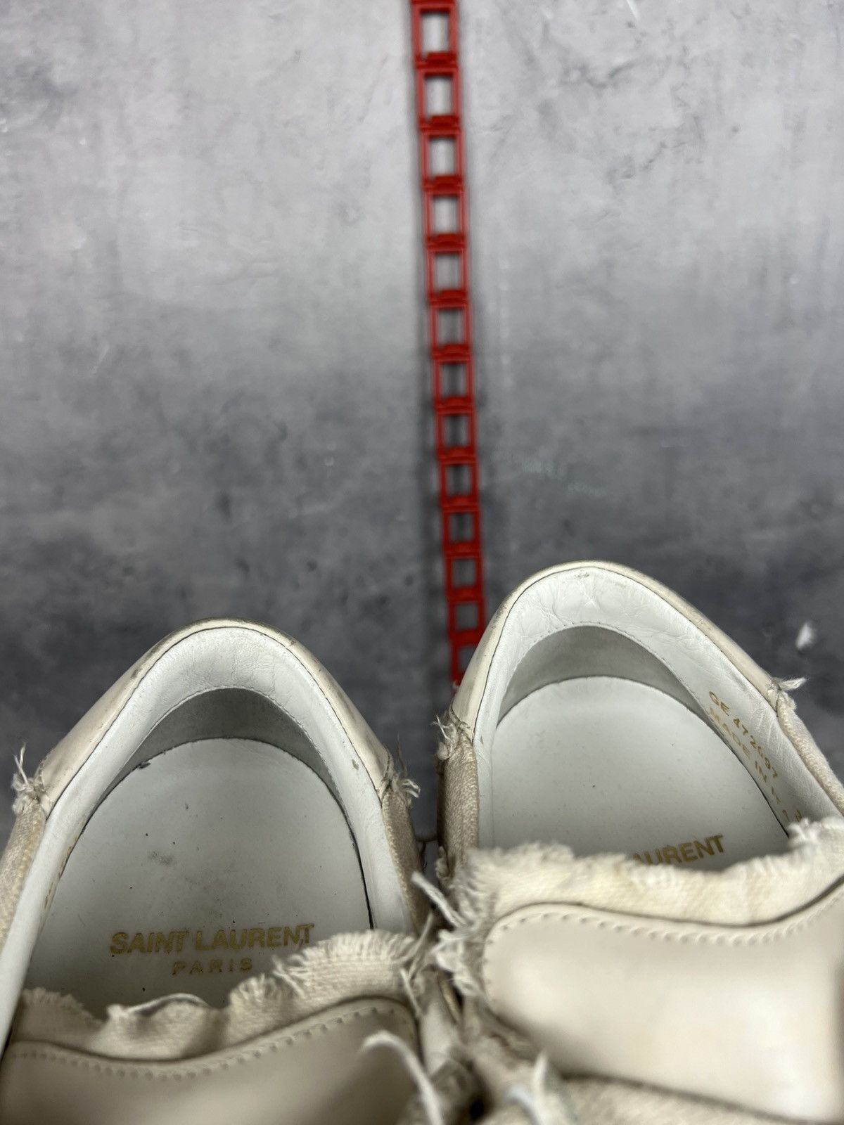 Saint Laurent Paris Saint Laurent Canvas Distressed Accents Sneakers Sz 37/24cm Size US 7 / IT 37 - 21 Thumbnail