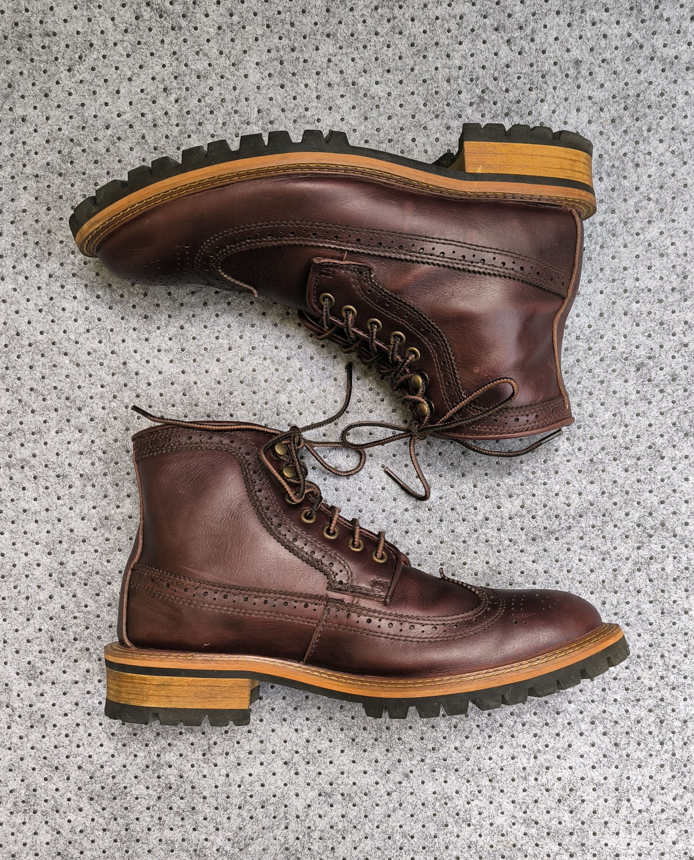Other All Leather Legend Original Boots brogue boot Vibram sole Size US 9 / EU 42 - 2 Thumbnail