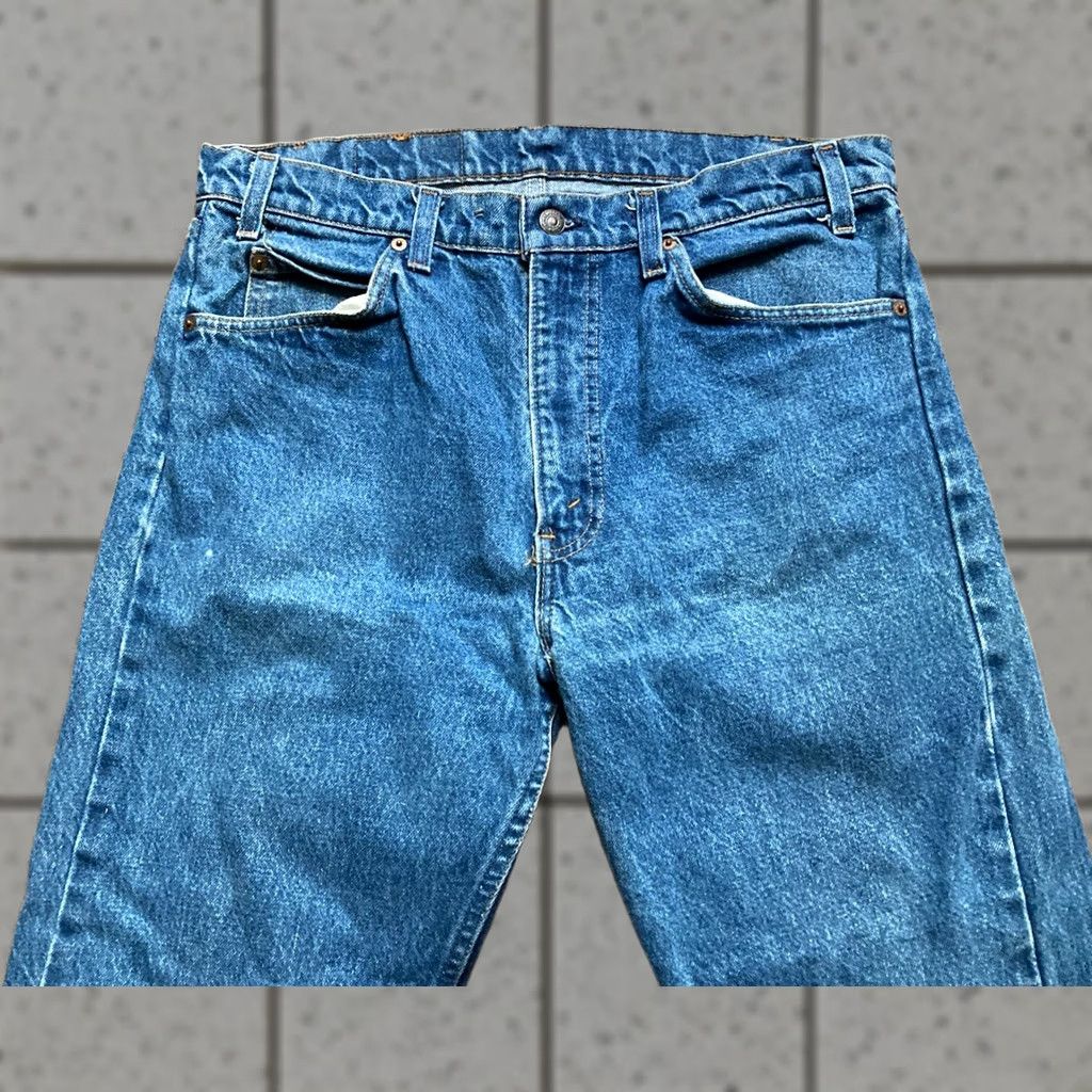Levi's VINTAGE Levi's 505 Orange Tab USA Made Jeans Mens 36x32 Denim Straight 5-Pocket Blue Distressed 80s 90s Rockabilly Workwear Size US 36 / EU 52 - 1 Thumbnail