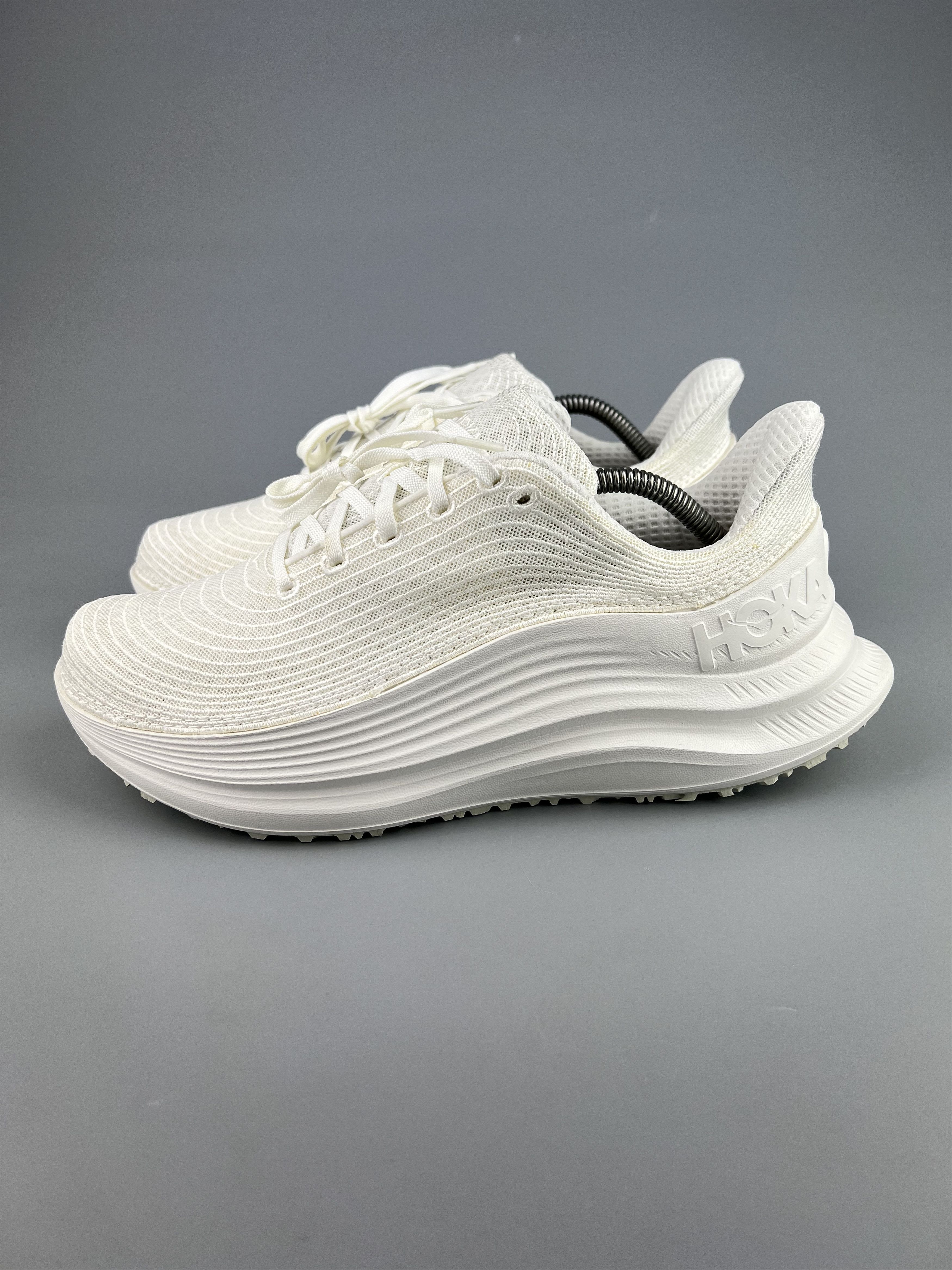 Hoka Hoka One One U Thoughtful Creation White Sneakers Size US 10 / IT 40 - 2 Thumbnail
