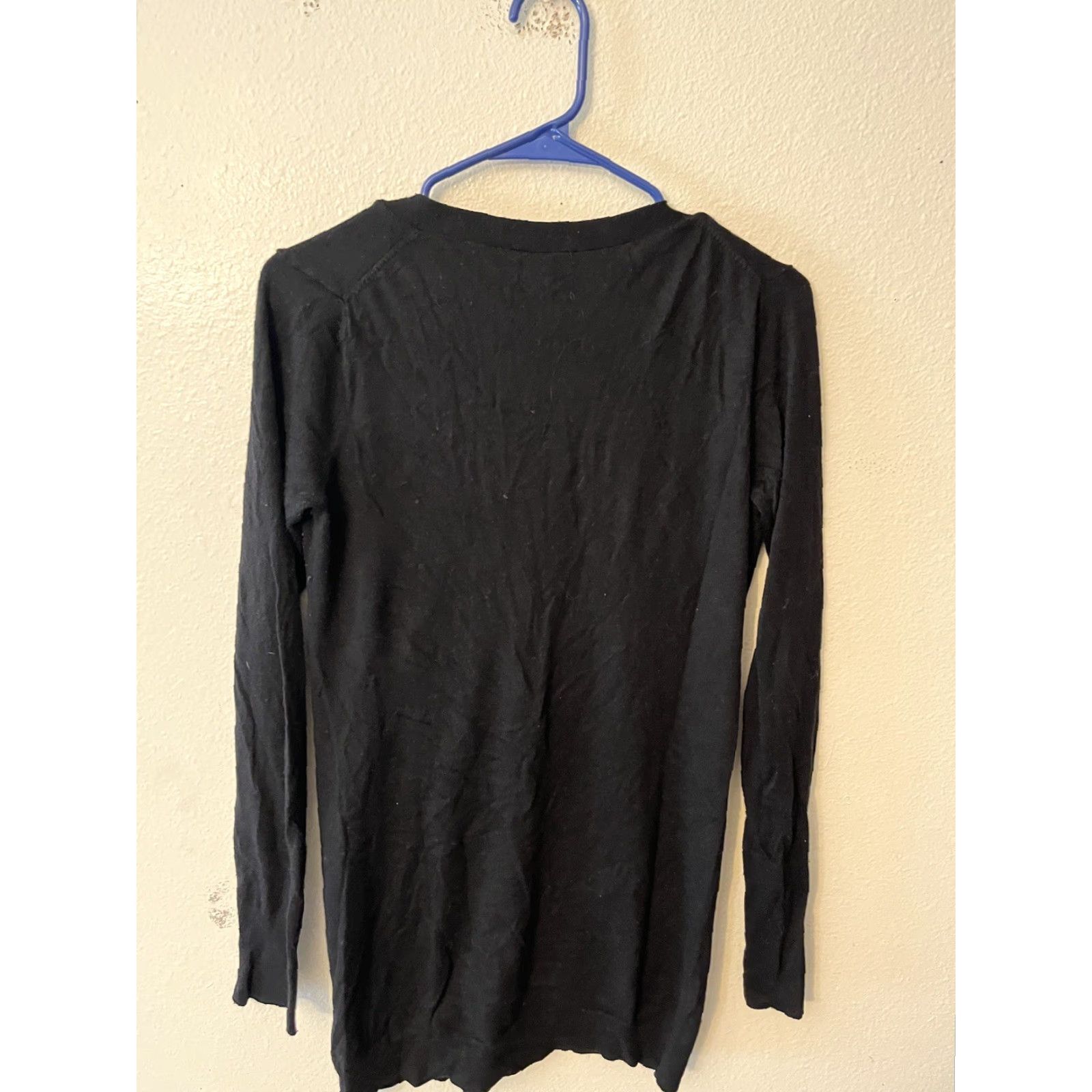 Express VINTAGE Express Women Sweater Cardigan M Black V-Neck Button Flaw Size M / US 6-8 / IT 42-44 - 3 Thumbnail