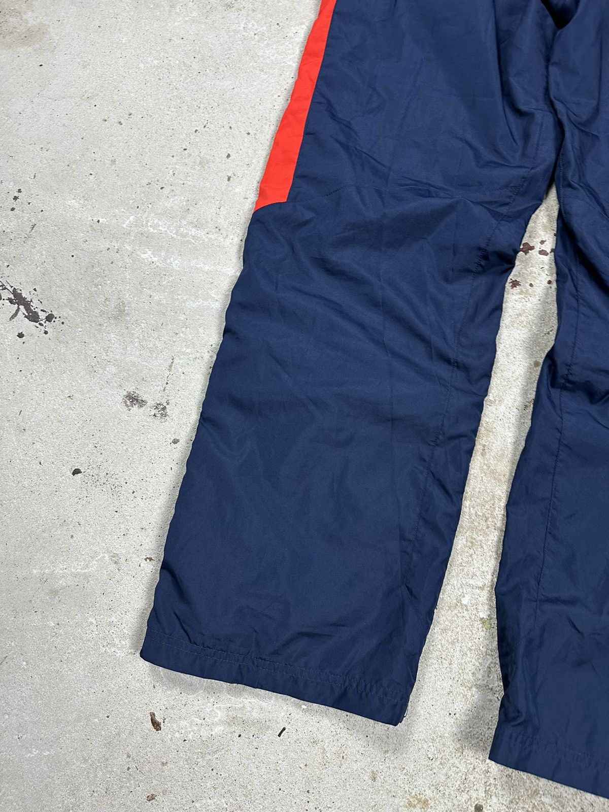 Nike Vintage Y2K Nike Navy Track Pants Swoosh Size US 32 / EU 48 - 10 Thumbnail