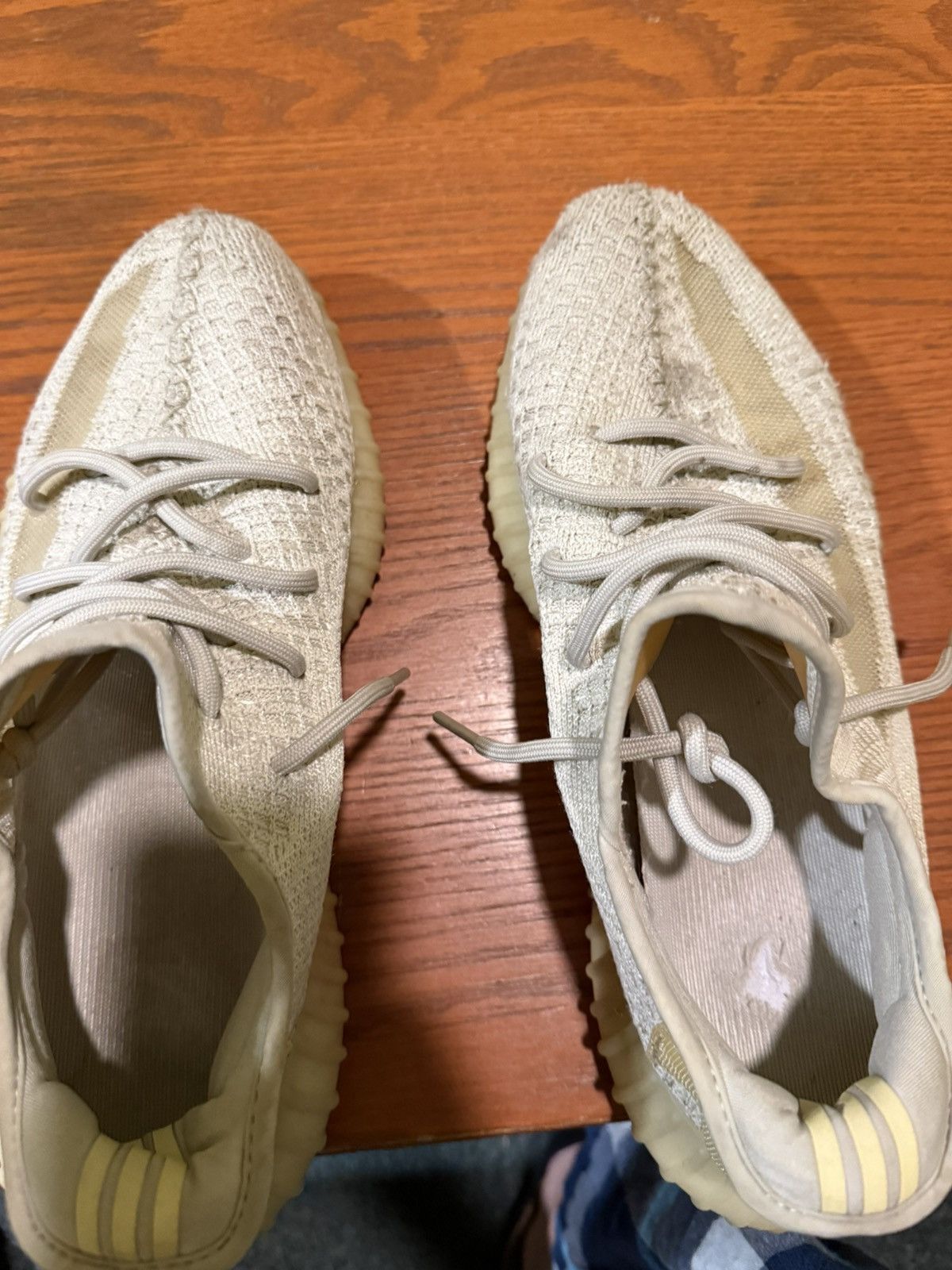 Yeezy Yeezy light 350s Size US 11 / EU 44 - 2 Thumbnail