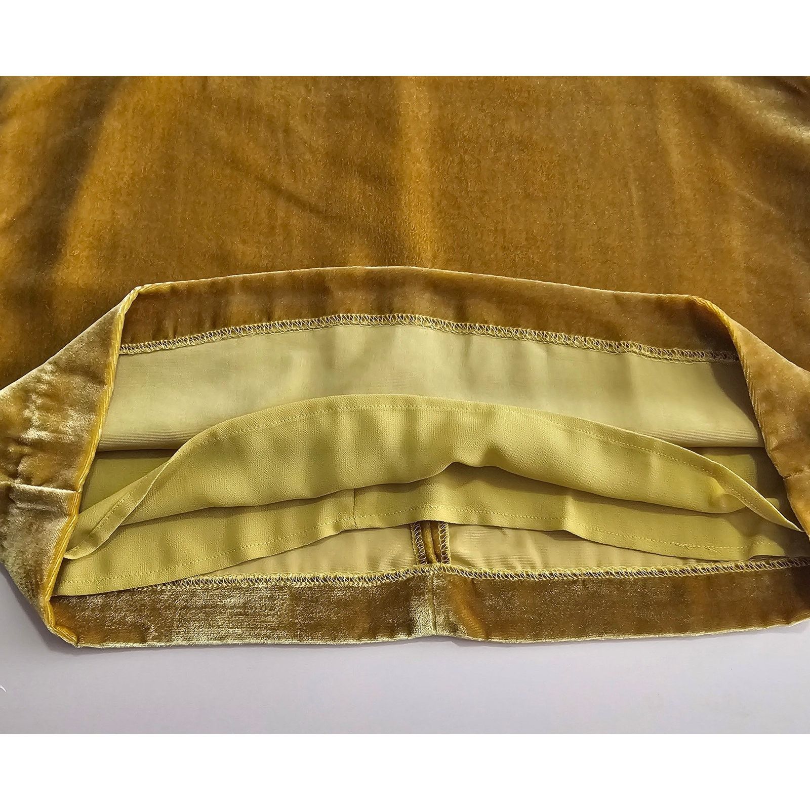 J.Crew J. Crew Antique Gold Velvet Cami Camisole Tank Top 2 Tall Size XS / US 0-2 / IT 36-38 - 8 Thumbnail