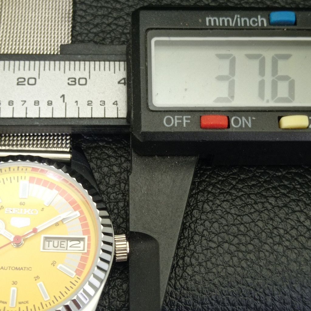 Seiko REFURBISHED VINTAGE SEIKO 5 AUTO JAPAN MENS WATCH a440676 Size 38 - 6 Thumbnail