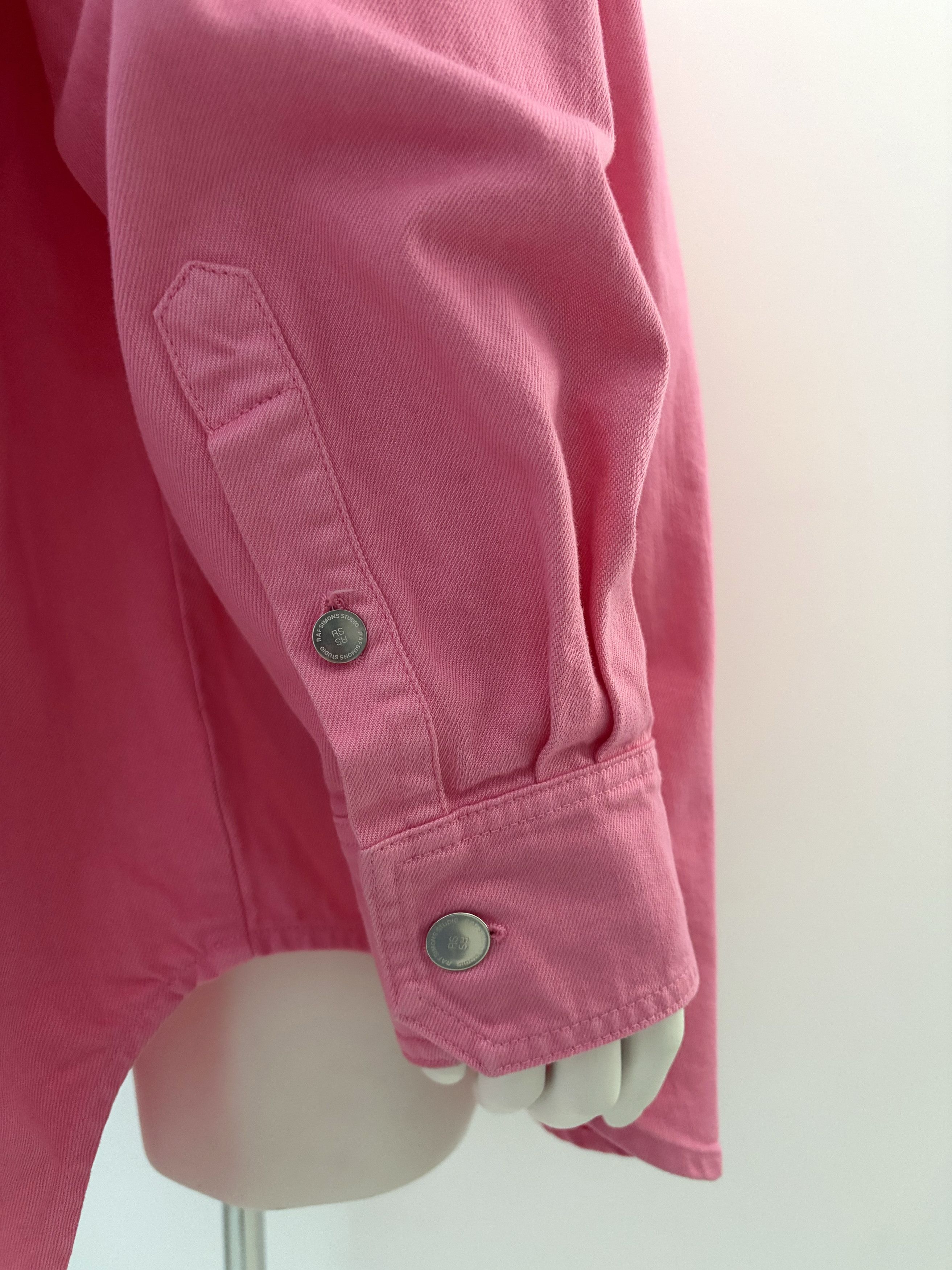 Raf Simons AW21 'Big Fit Denim Shirt' Light Pink Size US L / EU 52-54 / 3 - 7 Thumbnail
