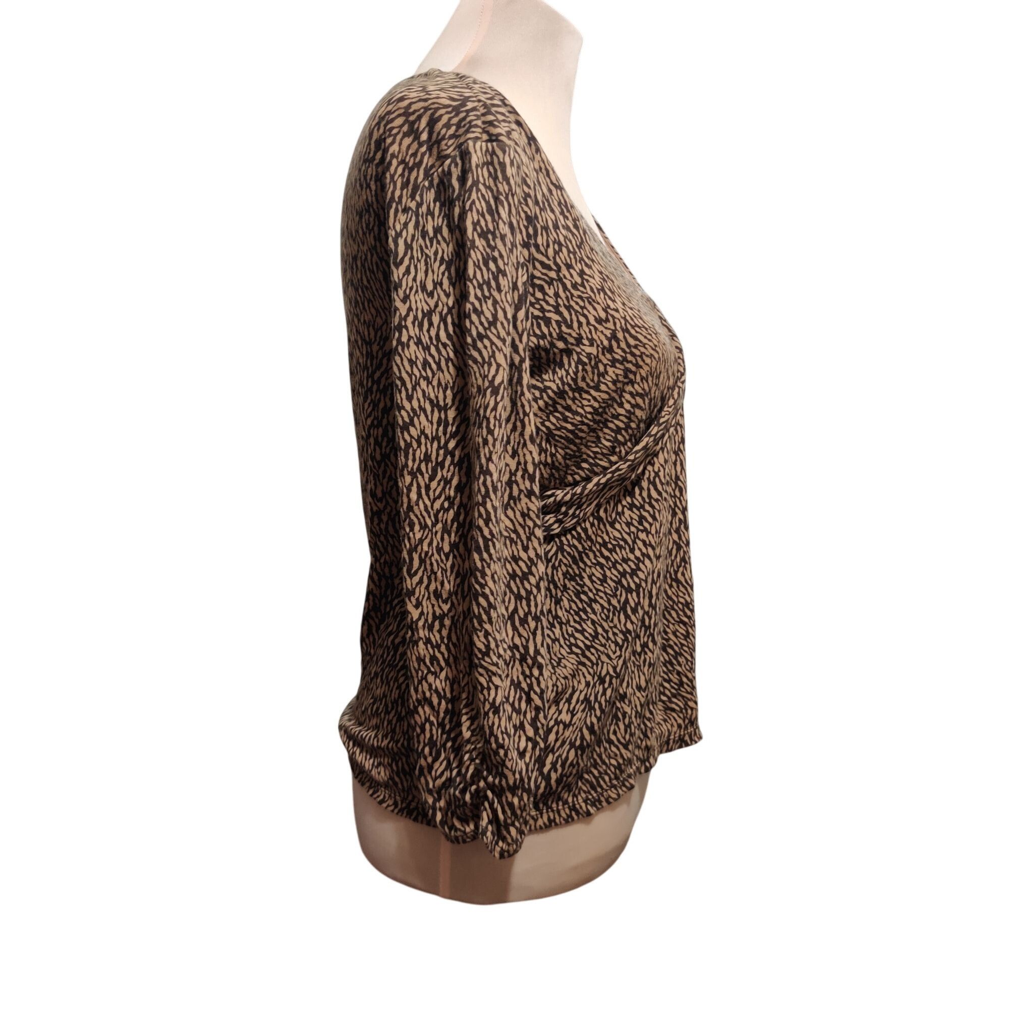 Ann Taylor Ann Taylor M Brown Abstract Print Pleated V Neck Long Sleeve Size M / US 6-8 / IT 42-44 - 9 Thumbnail
