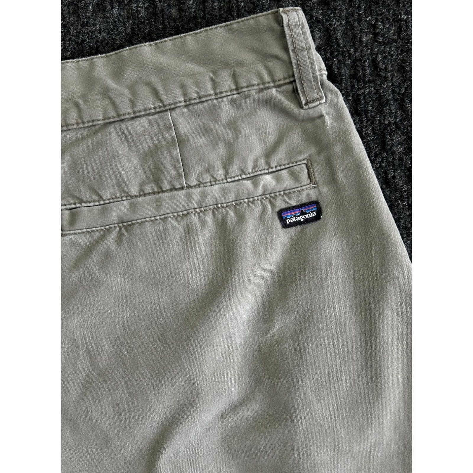 Patagonia VINTAGE Patagonia Men’s Chino Pants Green 33 Flat Front Organic Cotton Outdoor Size US 33 - 4 Thumbnail