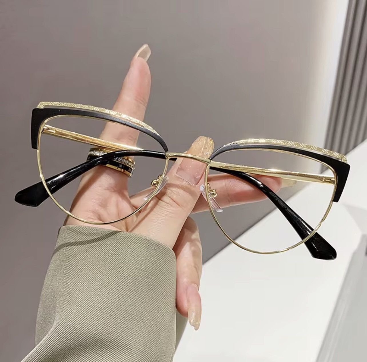 Other Classic Cat-eye Metal Multi-color Women's Photochromic Size ONE SIZE - 2 Thumbnail