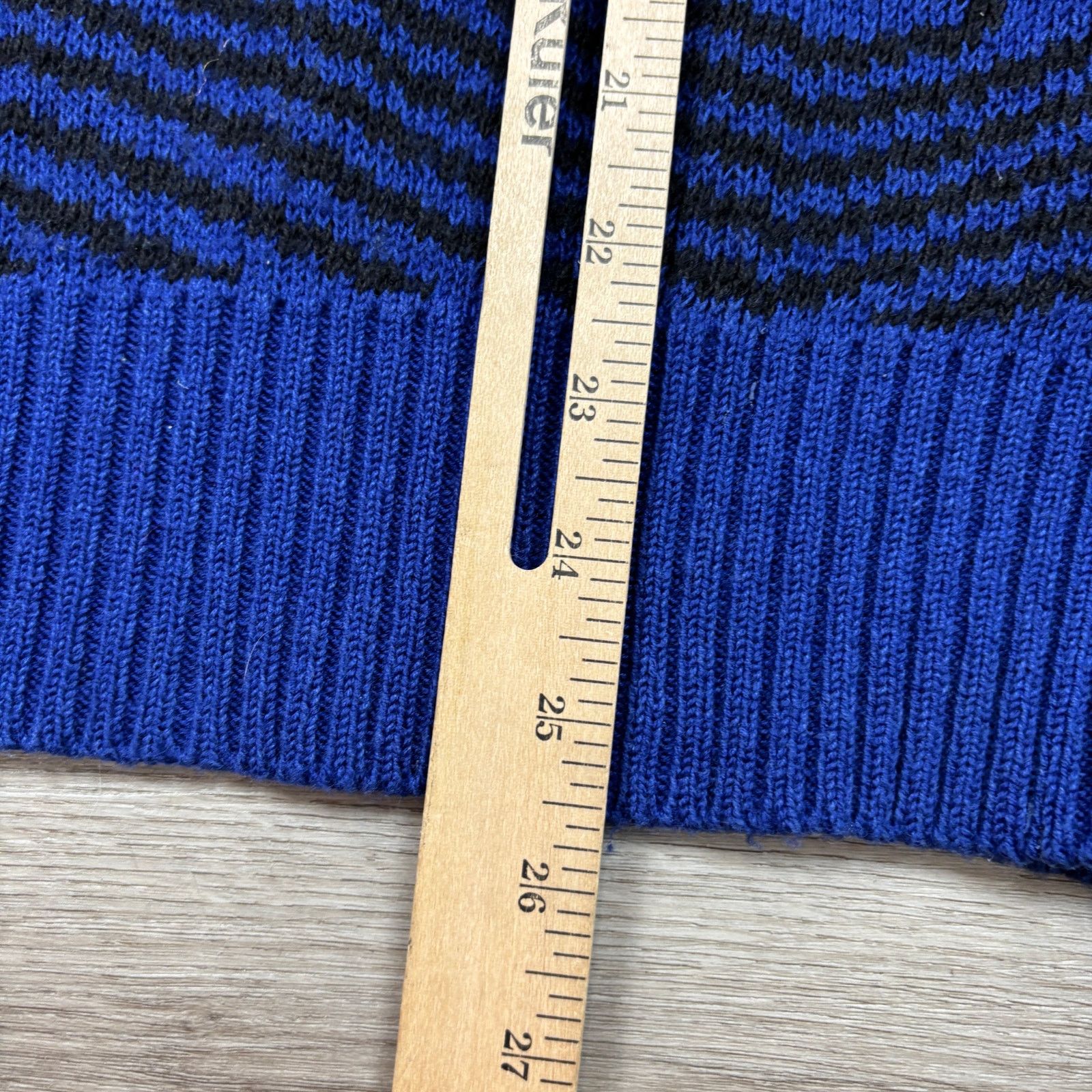 Vintage × Yves Saint Laurent VTG Yves Saint Laurent Wool 3D Stripe Sweater Men's Medium Size US M / EU 48-50 / 2 - 7 Thumbnail