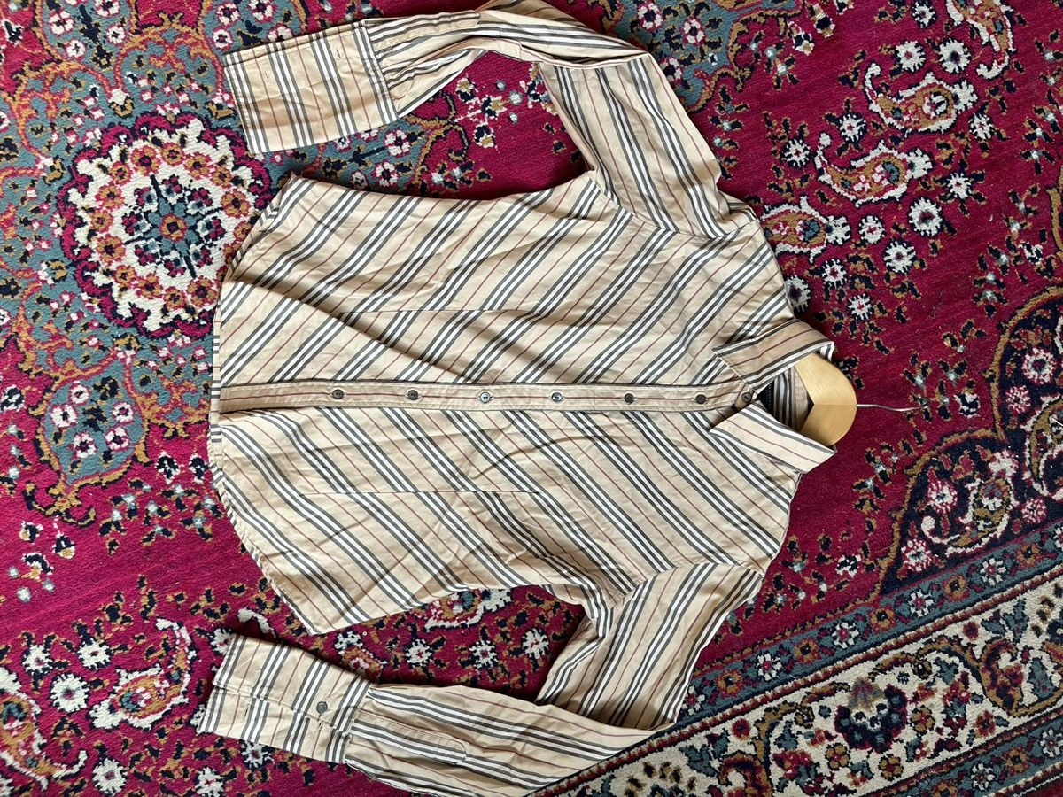 Burberry WW Burberry fitted button up shirt Size M / US 6-8 / IT 42-44 - 7 Thumbnail