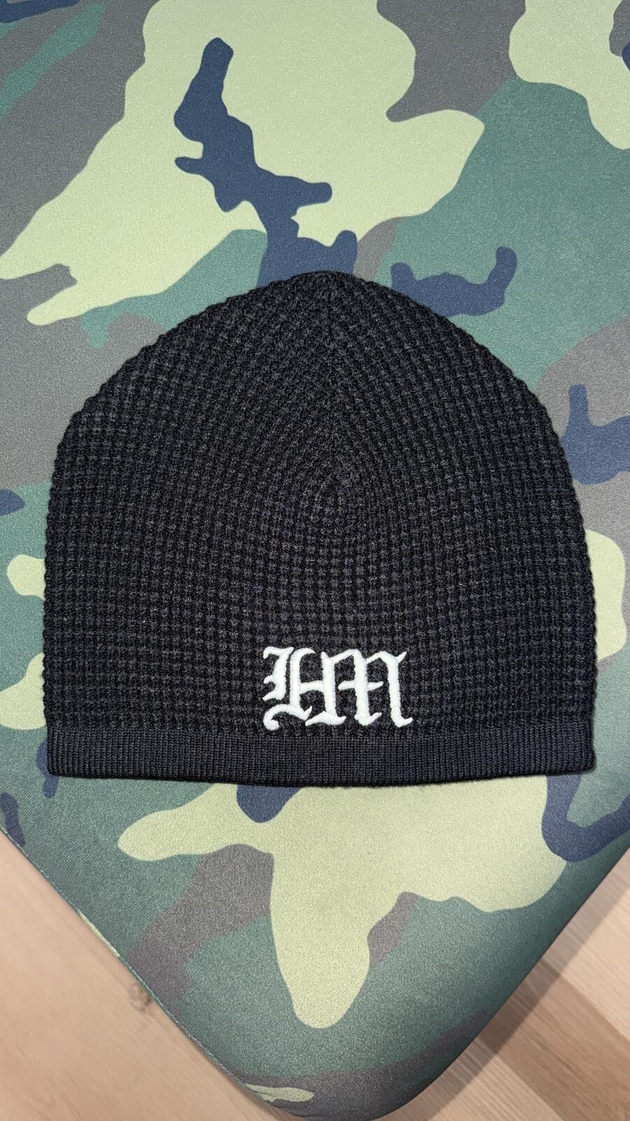 HMDD HMDD Black Old English Beanie Size ONE SIZE - 1 Thumbnail