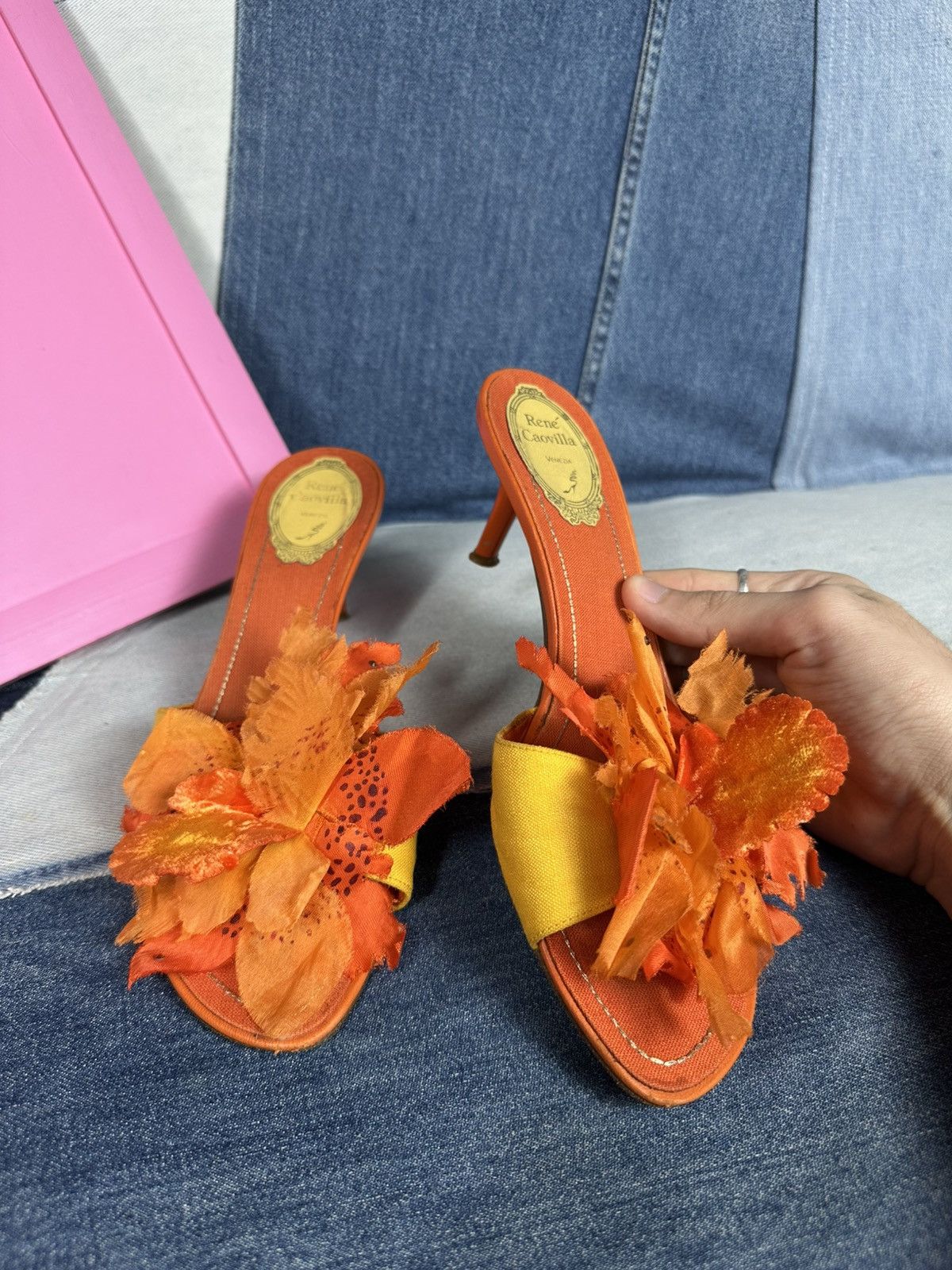 Rene Caovilla Vintage Rene Caovilla Open Pumps Heels Flowers Decoration Size US 8 / IT 38 - 10 Thumbnail