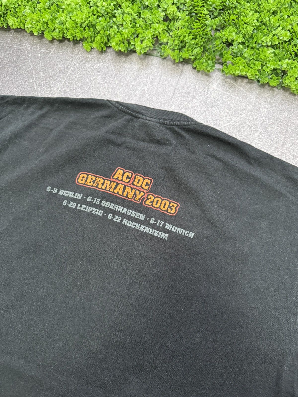 Band Tees Ac Dc 2000 Harder Than A Stone Vintage t Shirt Rock Band Size US XL / EU 56 / 4 - 17 Thumbnail