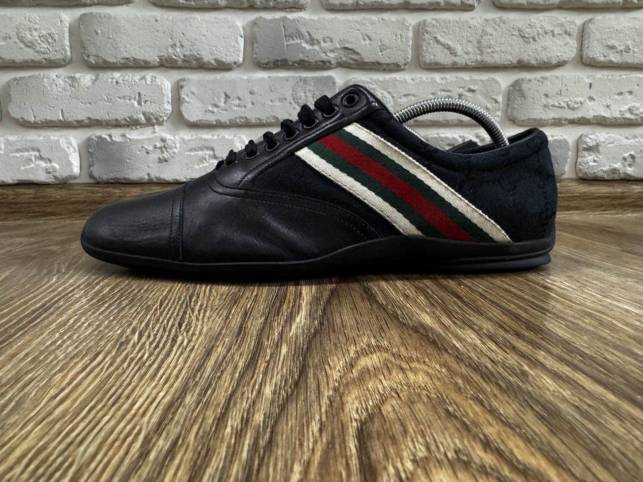 Gucci Gucci Vintage Men’s Sneakers Size 41 Size US 9 / EU 42 - 1 Thumbnail