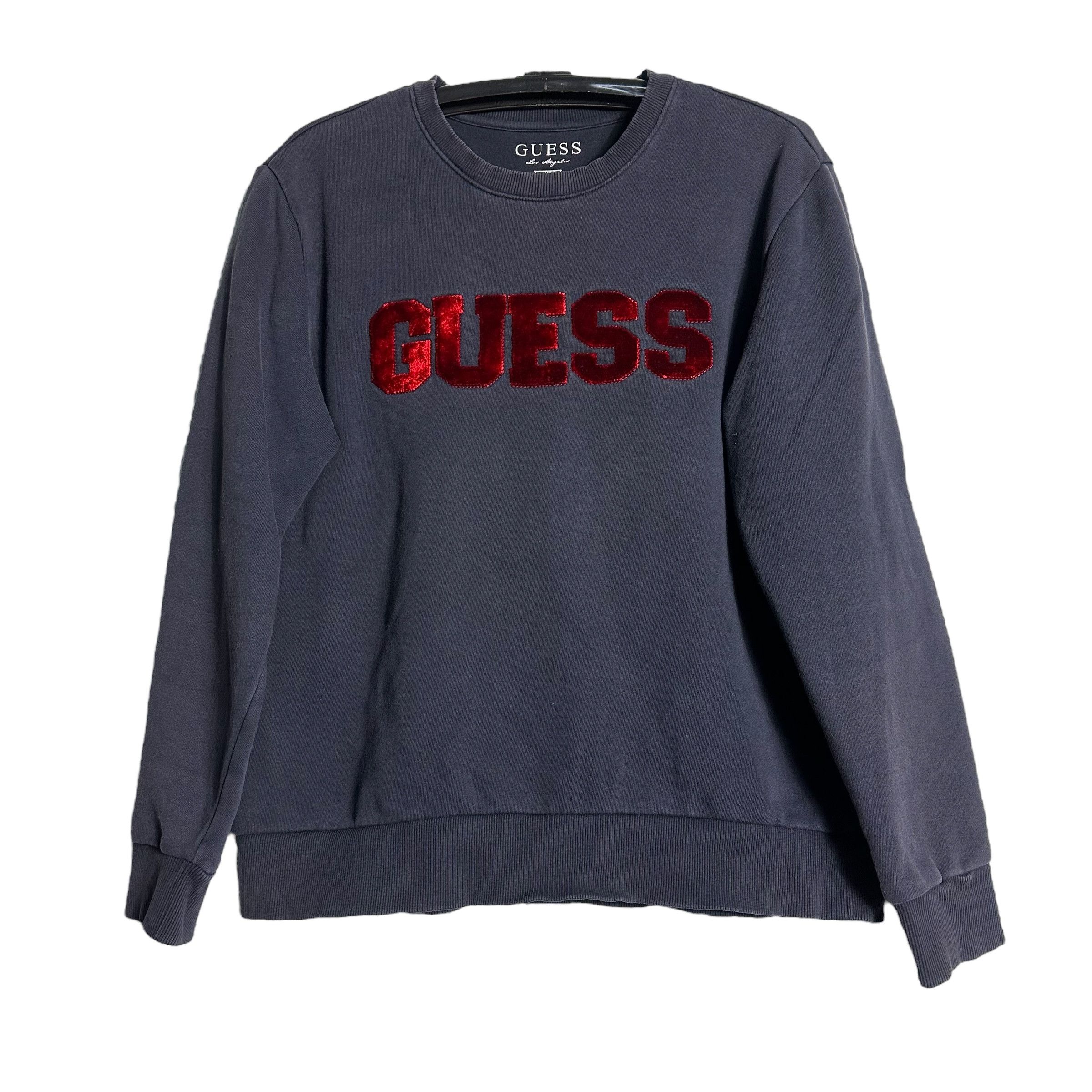 Guess 🔥RARE🔥Vintage Guess Velvet Logo Crewneck Sweatshirt Size US XL / EU 56 / 4 - 1 Thumbnail