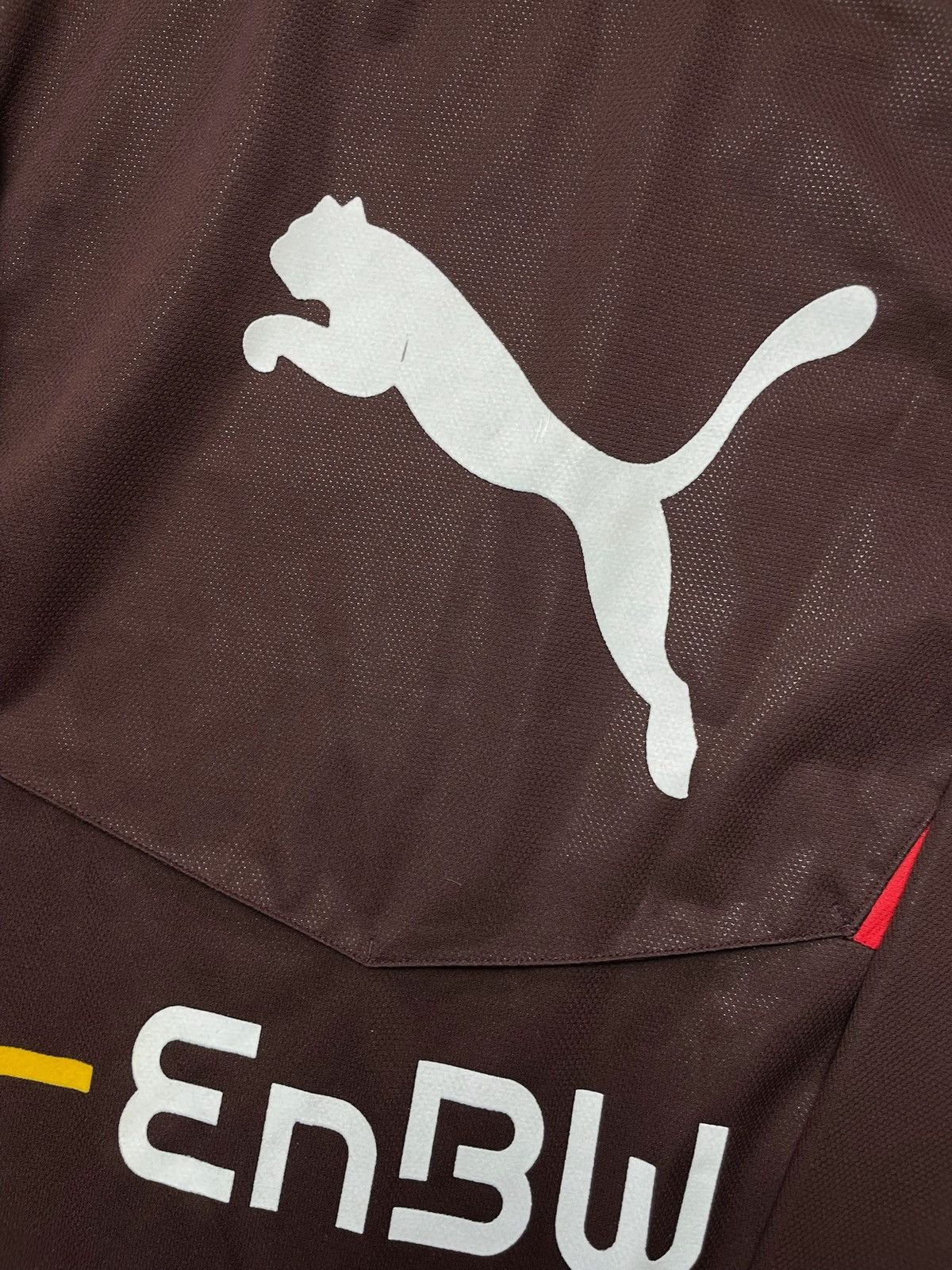 Vintage Vintage puma Stuttgart soccer sweatshirt brown rare size L Size US L / EU 52-54 / 3 - 7 Thumbnail