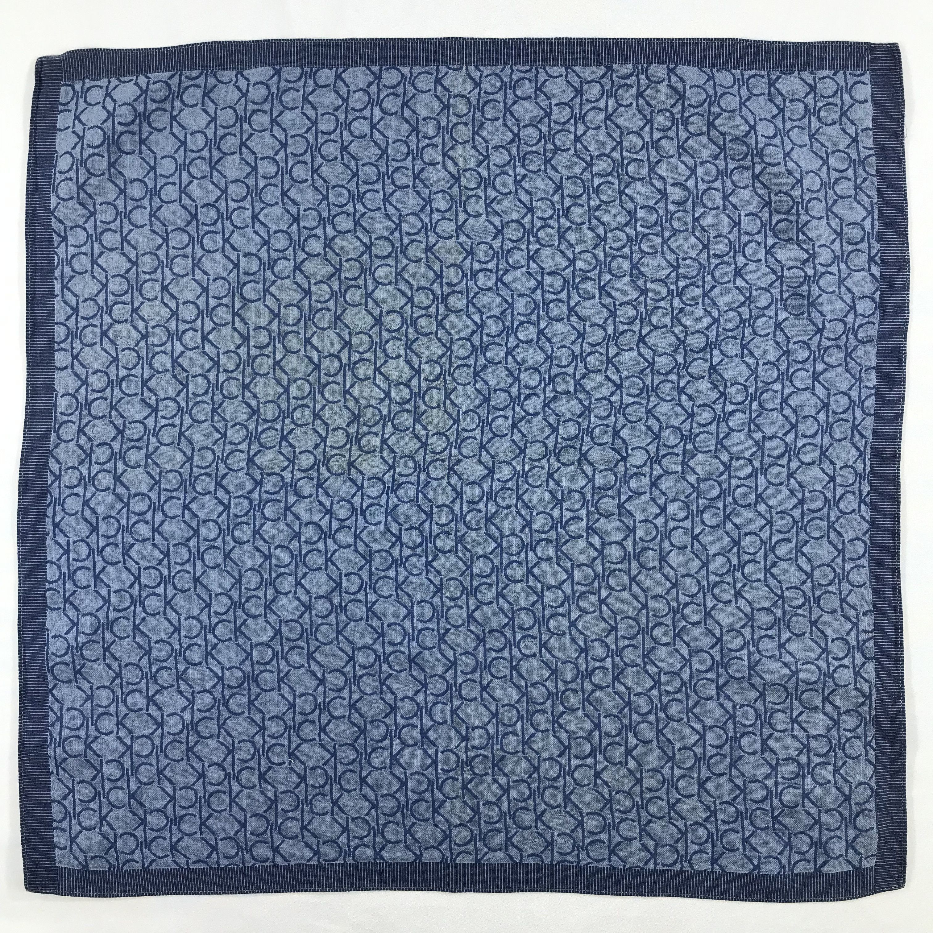 Calvin Klein × Vintage Calvin Klein Bandana / Handkerchief / Neckerchief - S1935 Size ONE SIZE - 1 Thumbnail
