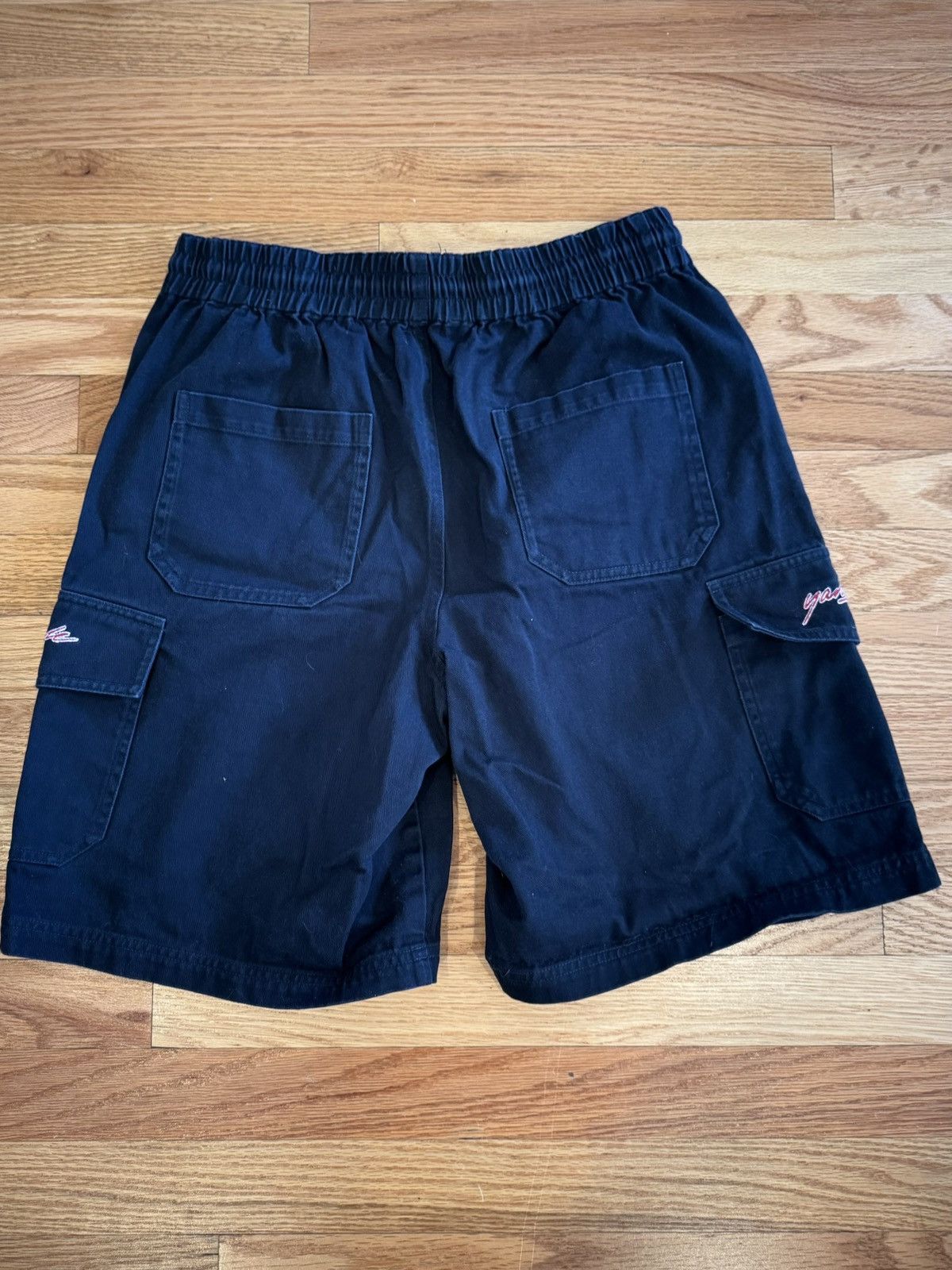 YARDSALE Yardsale Cargo Shorts (Navy) size M Size US 32 / EU 48 - 2 Thumbnail