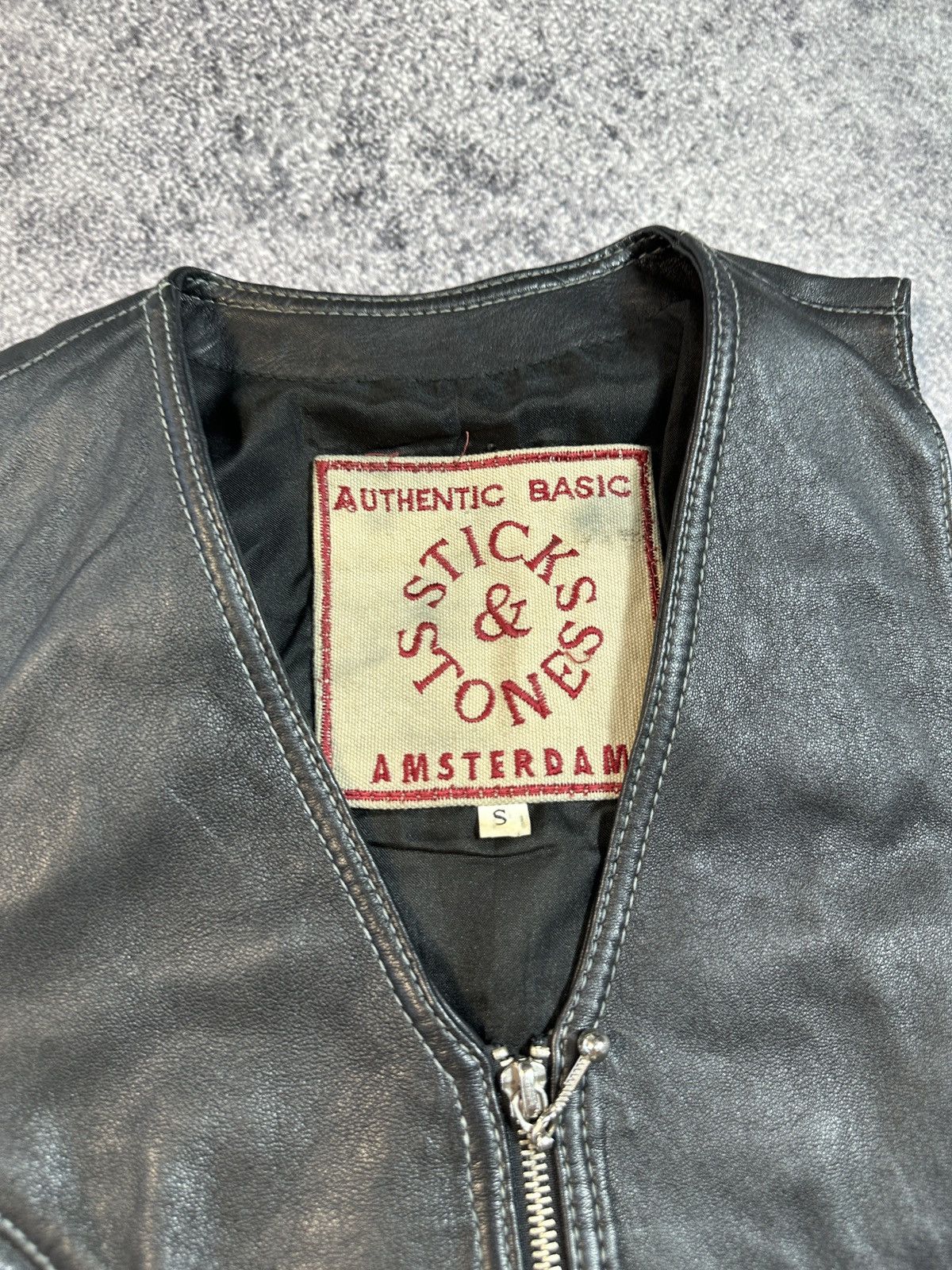Vintage Y2K Vintage Leather Vests Streetwear Style Casual Rare USA M Size US S / EU 44-46 / 1 - 2 Thumbnail