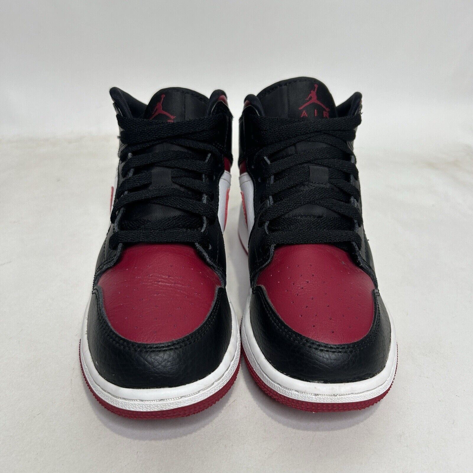 Jordan Brand Nike Shoes Air Jordan 1 Mid GS “Bred Toe/Noble Red” 2024 Size US 6.5 / IT 36.5 - 2 Thumbnail