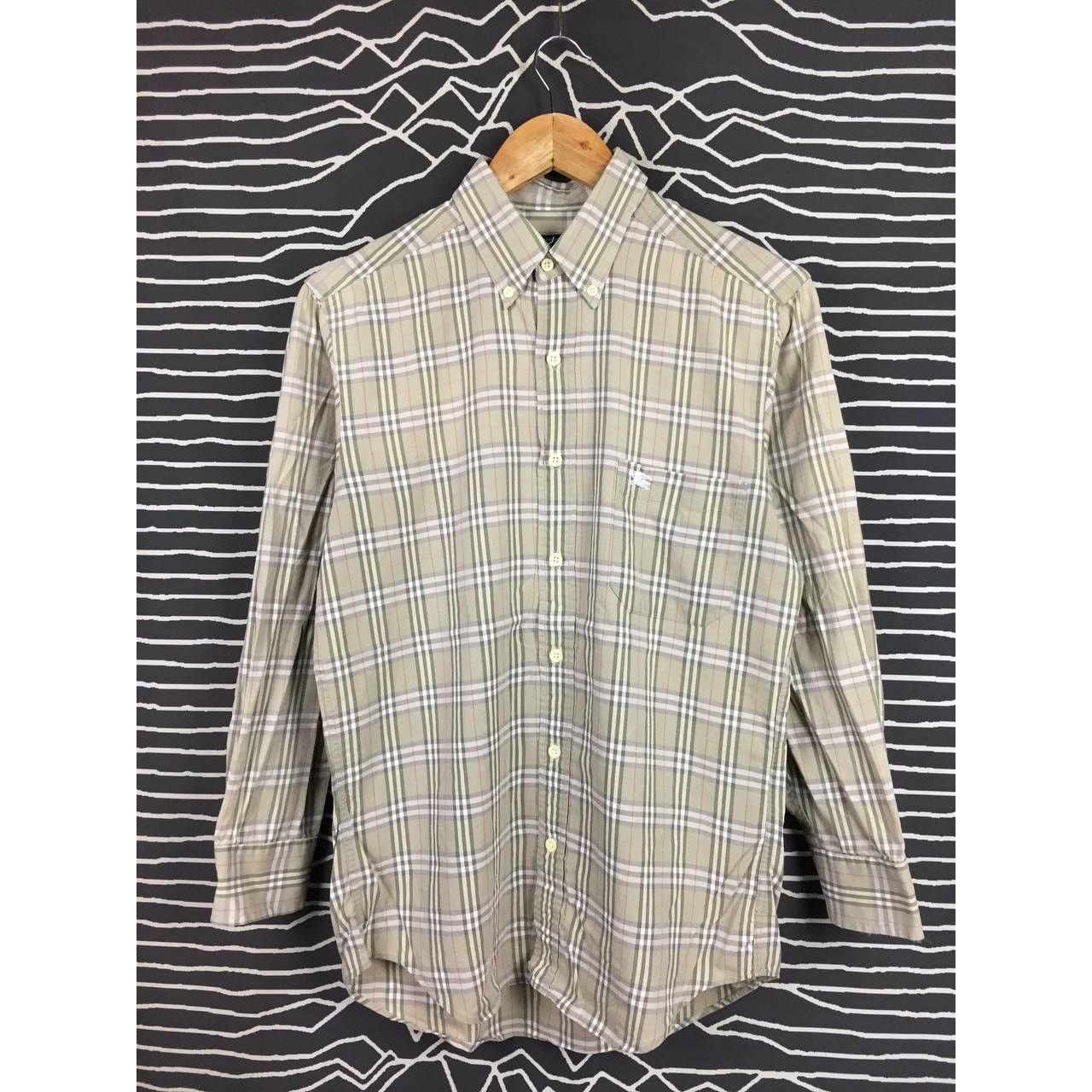 Burberry Burberry London Plaid Button Down Long Sleeve Shirt Size US S / EU 44-46 / 1 - 1 Thumbnail