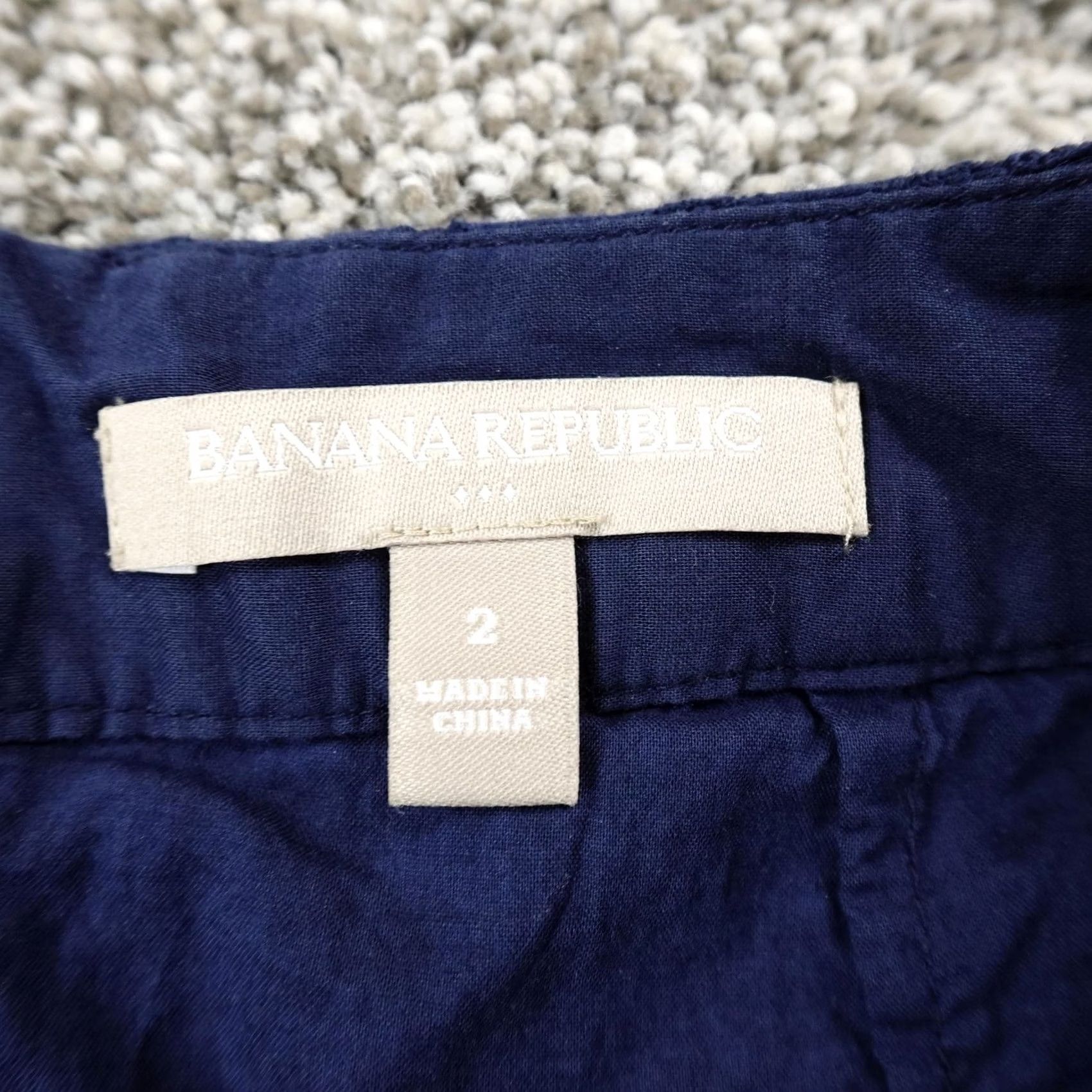 Banana Republic Banana Republic Skirt Womens 2 Blue Zigzag Eyelet Lined Zip Pencil Career Work Size 26" / US 2 / IT 38 - 5 Thumbnail