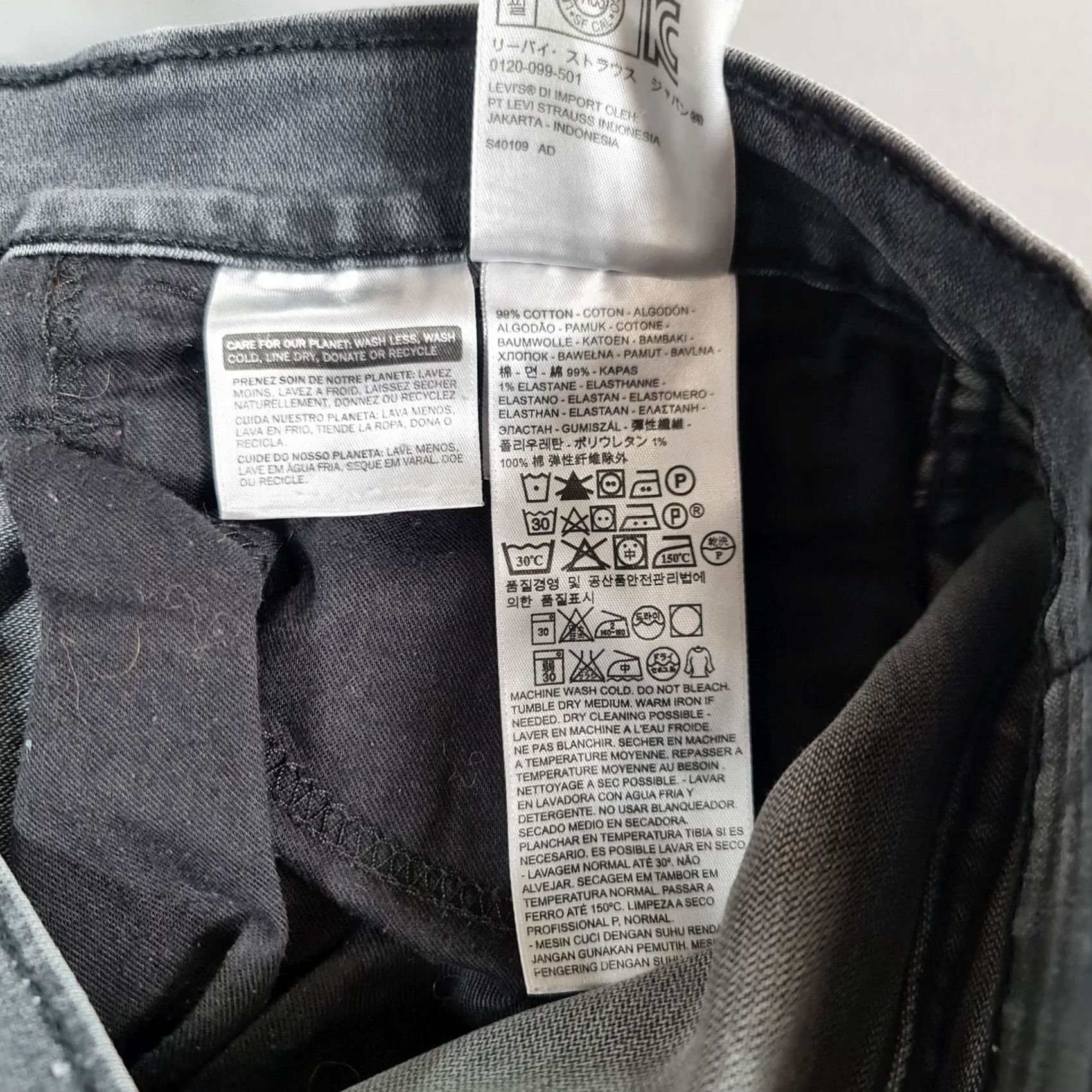 Levi's VINTAGE? No. Size US 32 / EU 48 - 8 Thumbnail