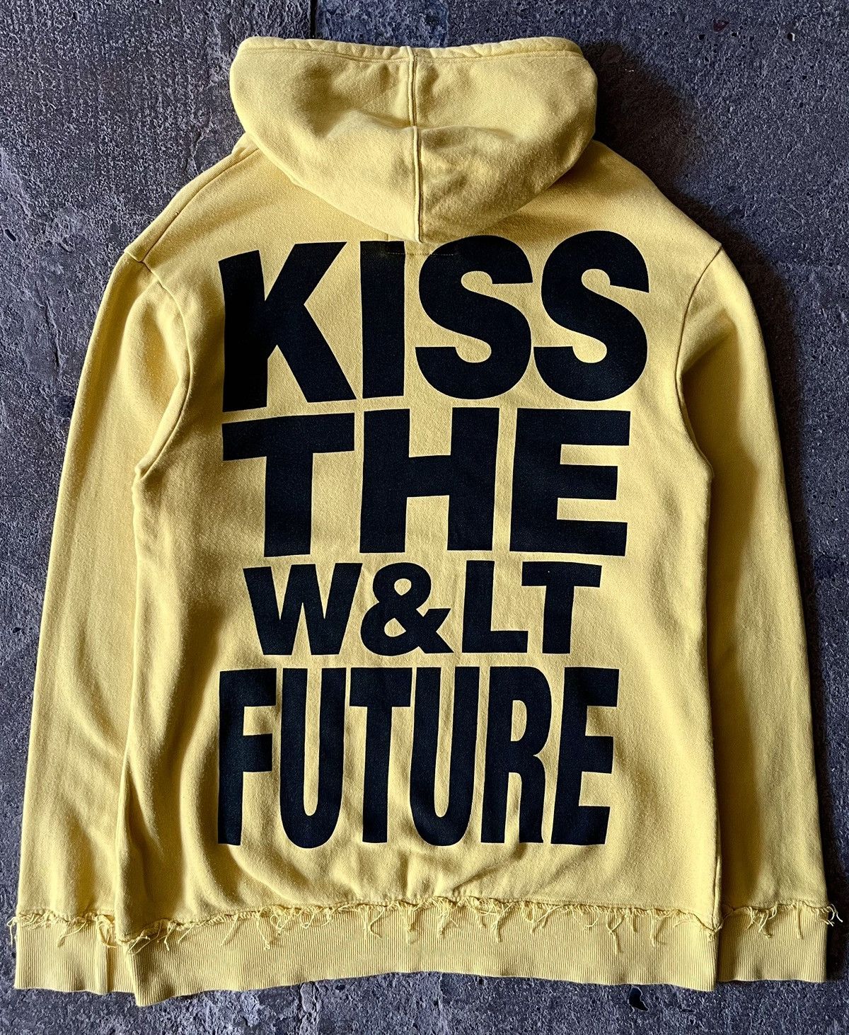image of W Lt x W Lt Walter Van Beirendonck Walter Van Beirendonck - W&lt - Kiss The Future - Distressed in 
