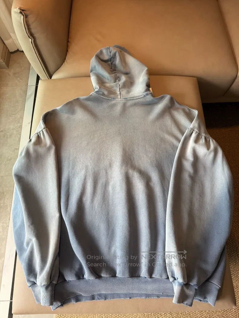 Balenciaga Balenciaga Gradient Washed Sweatshirt Size US M / EU 48-50 / 2 - 2 Thumbnail