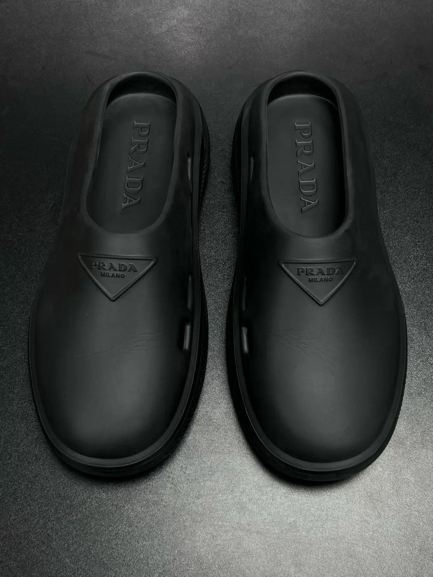 Prada Prada Rubber Mule Slipper 40 Like New Size US 7 / EU 40 - 3 Thumbnail