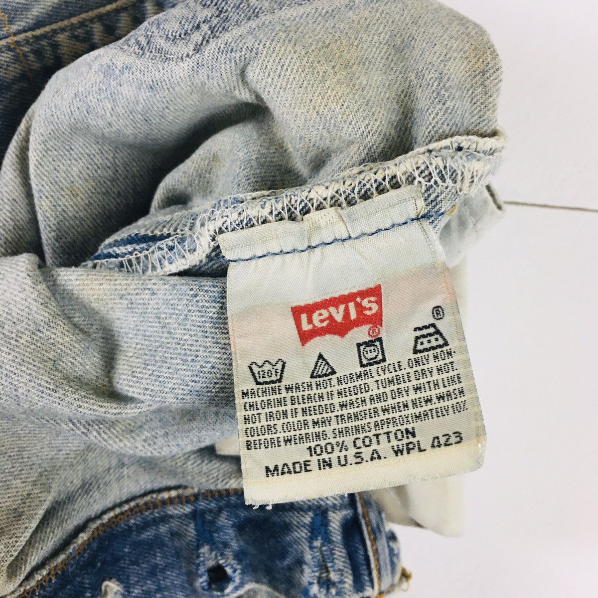 Levi's Vintage Clothing Vintage 90s Levis Distress Jeans Made in USA Size US 33 - 13 Thumbnail