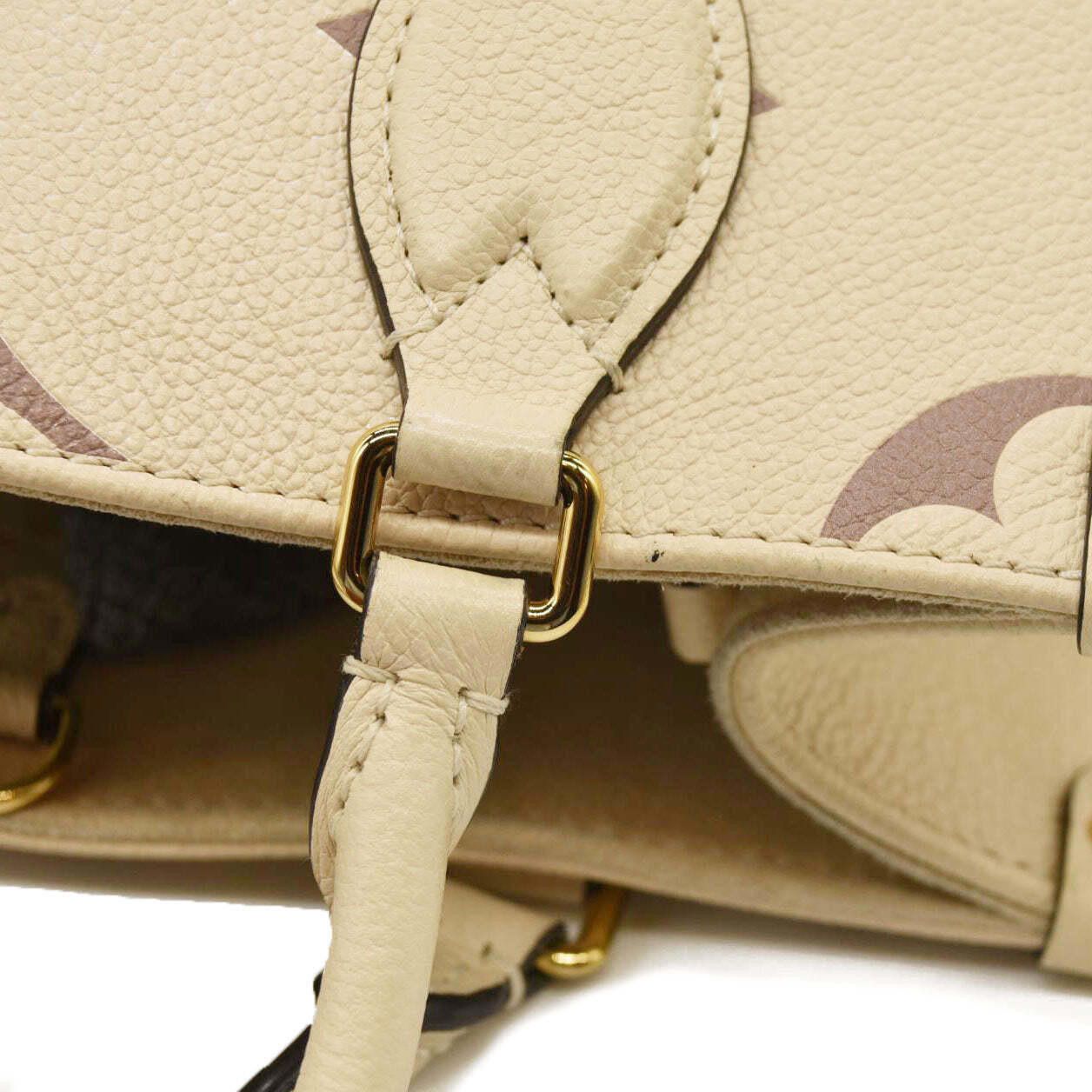 Louis Vuitton Louis Vuitton Empreinte Monogram Giant Onthego PM Creme Size ONE SIZE - 12 Thumbnail