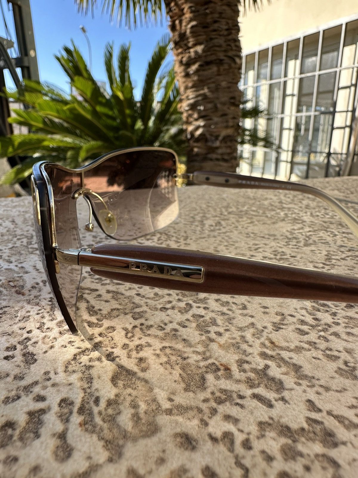 Prada Prada Sunglasses SPR 59O Size ONE SIZE - 4 Thumbnail