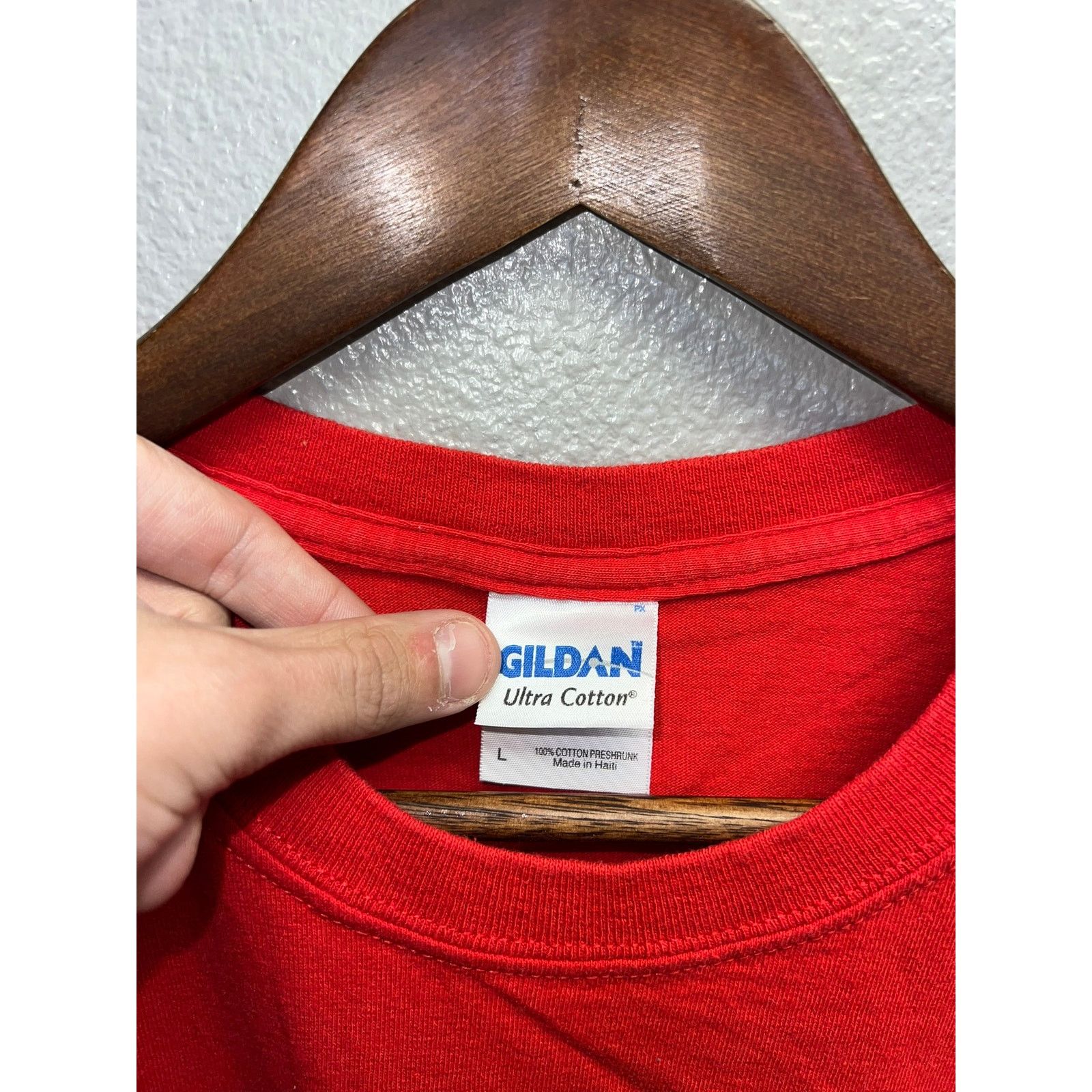 Gildan Red Turtle Music Shirt Graphic Short Sleeve Band Tee Large Size US L / EU 52-54 / 3 - 3 Thumbnail