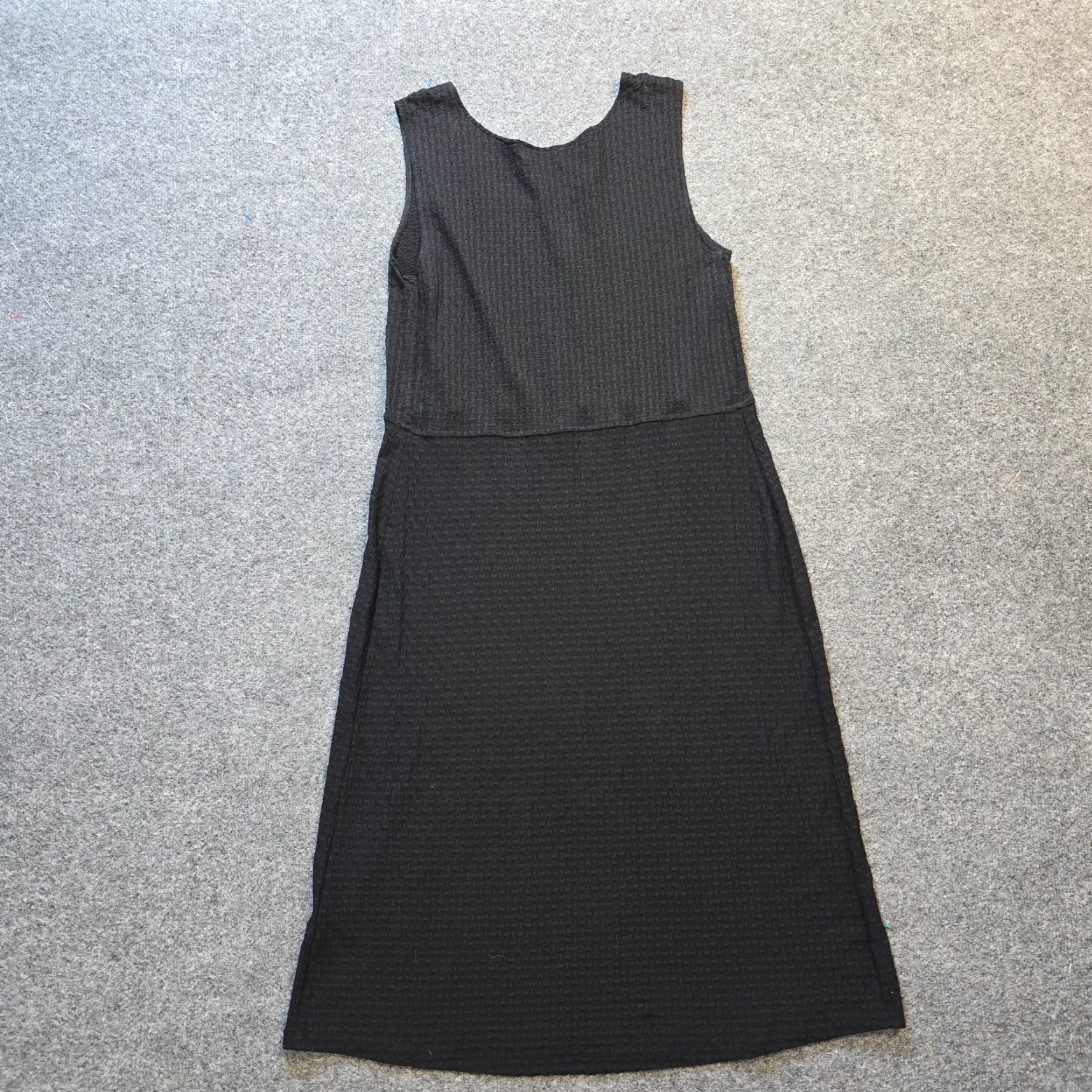 Habitat Habitat Dress Women Size Small Black Textured A-Line Stretch Sleeveless Capsule Dress Size S / US 4 / IT 40 - 7 Thumbnail