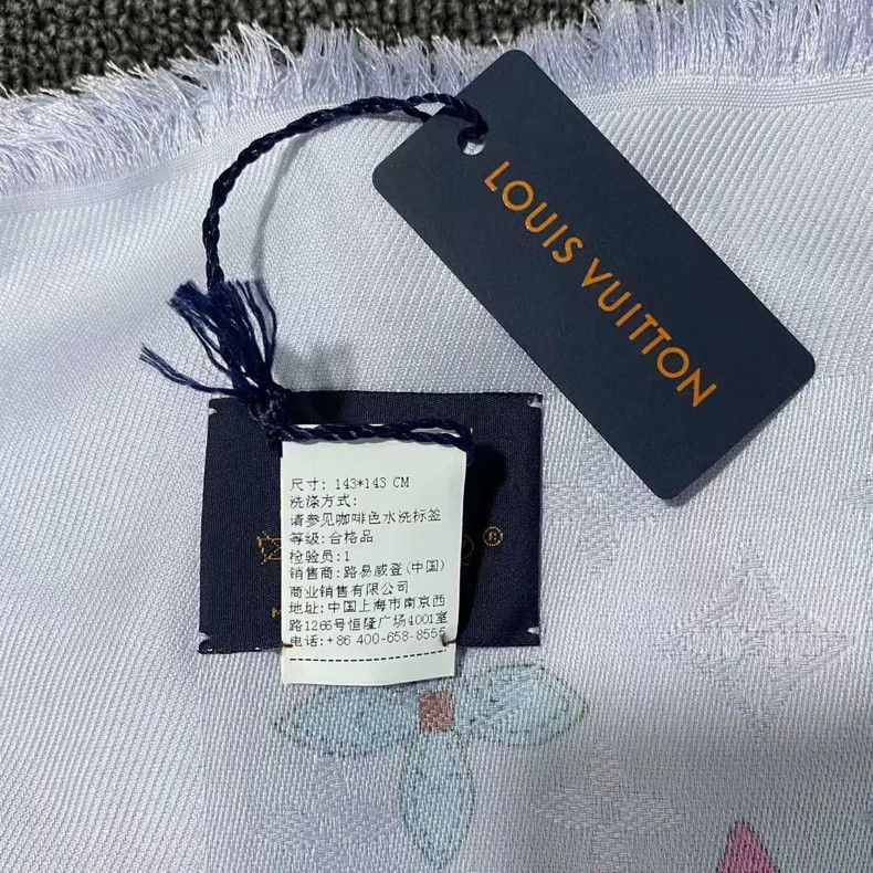 Louis Vuitton Colored full-print silk scarf