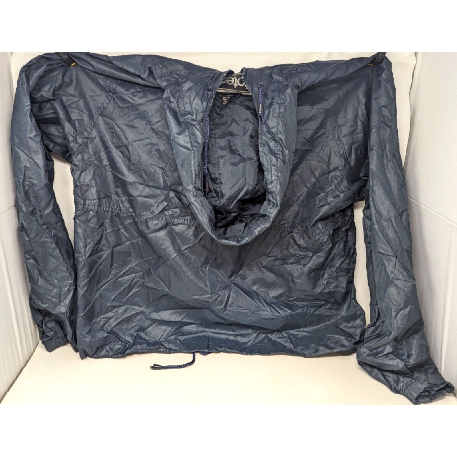 Vintage VINTAGE Totes Weather Protectors Jacket XL Nylon Blue Coat Hooded Packable Pockets Men's 100% Nylon Rain Coat 25" Length 24" Width in Bag Size US XL / EU 56 / 4 - 3 Thumbnail