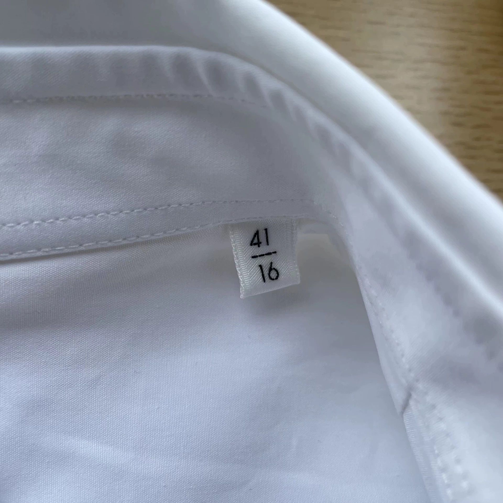 Jil Sander White Long Sleeve Button-Up Shirt with Art Print. Size US L / EU 52-54 / 3 - 6 Thumbnail