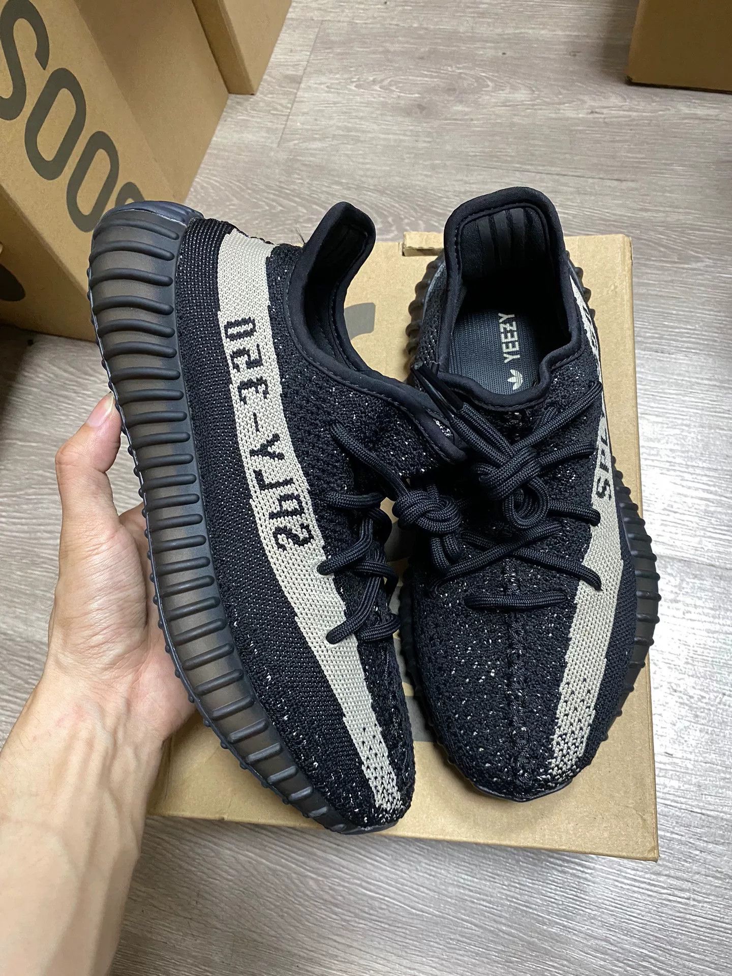 Adidas Adidas YEEZY3 Black Lowtop Sneakers 40 Men Size US 7.5 / EU 40-41 - 1 Thumbnail