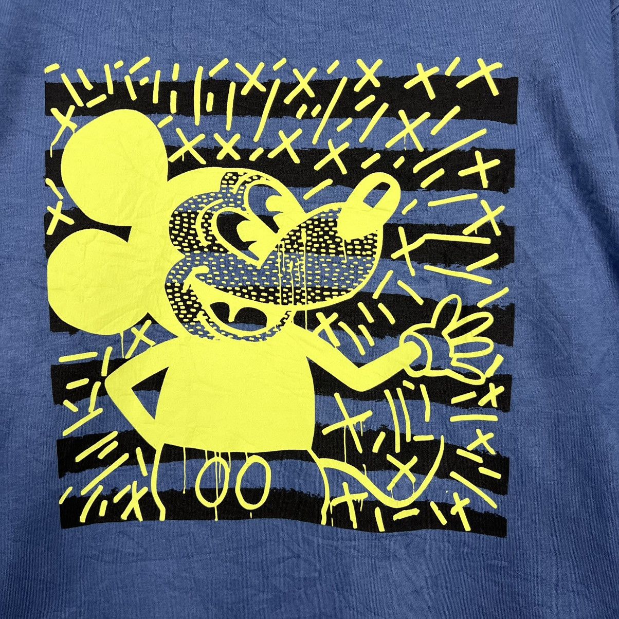 Keith Haring UNIQLO X MICKEY MOUSE X KEITH HARING Sweatshirt #4040-C184 Size US XL / EU 56 / 4 - 3 Thumbnail