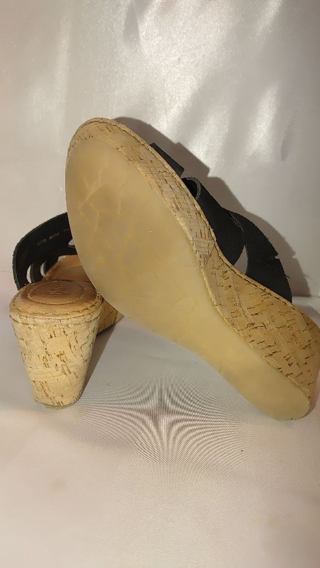 Born Born Rosa Wedge Slides Size 8M Size US 8 / IT 38 - 8 Thumbnail