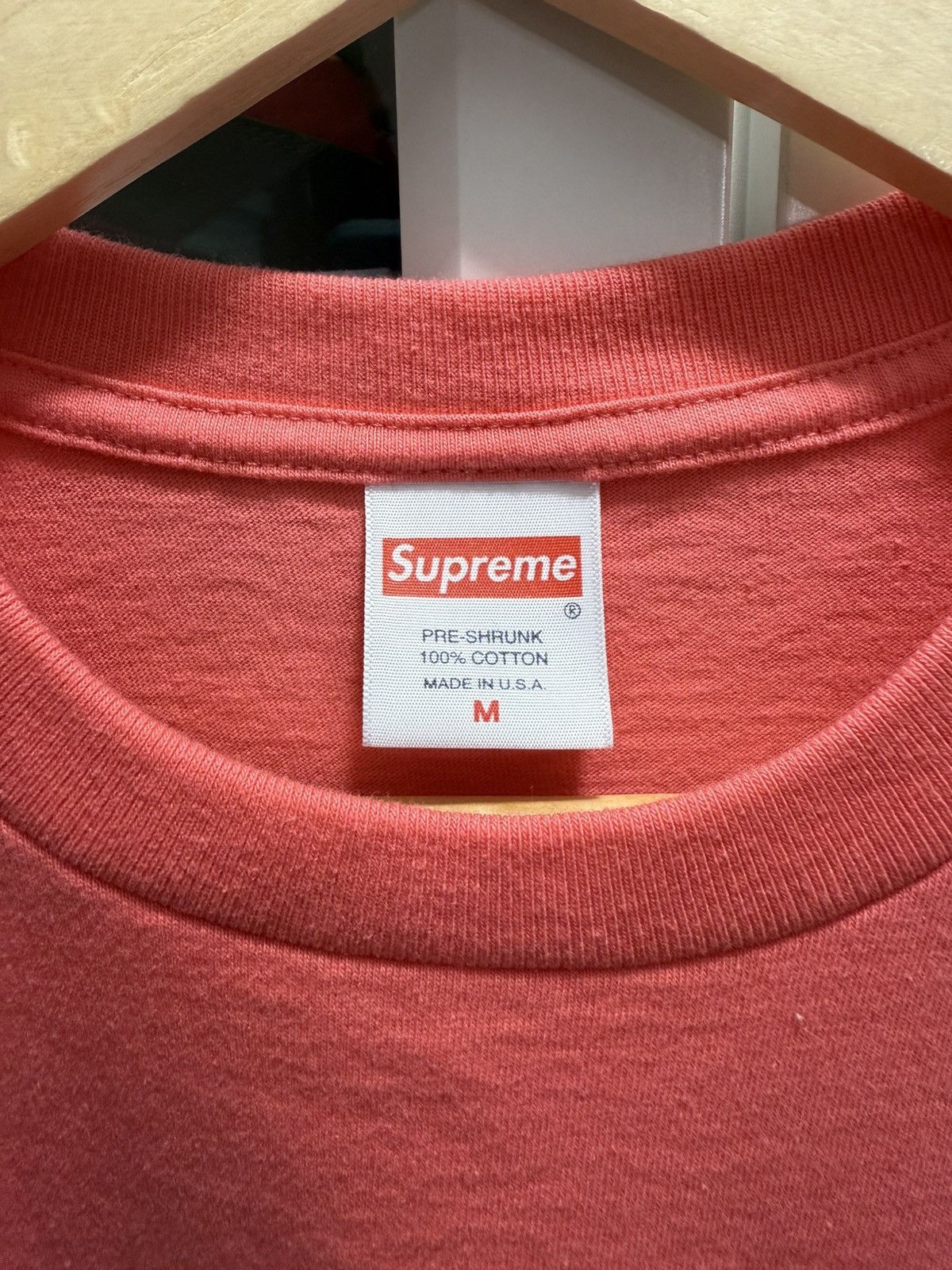 Supreme Supreme Too Many Assholes Tee Bright Coral Size US M / EU 48-50 / 2 - 3 Thumbnail