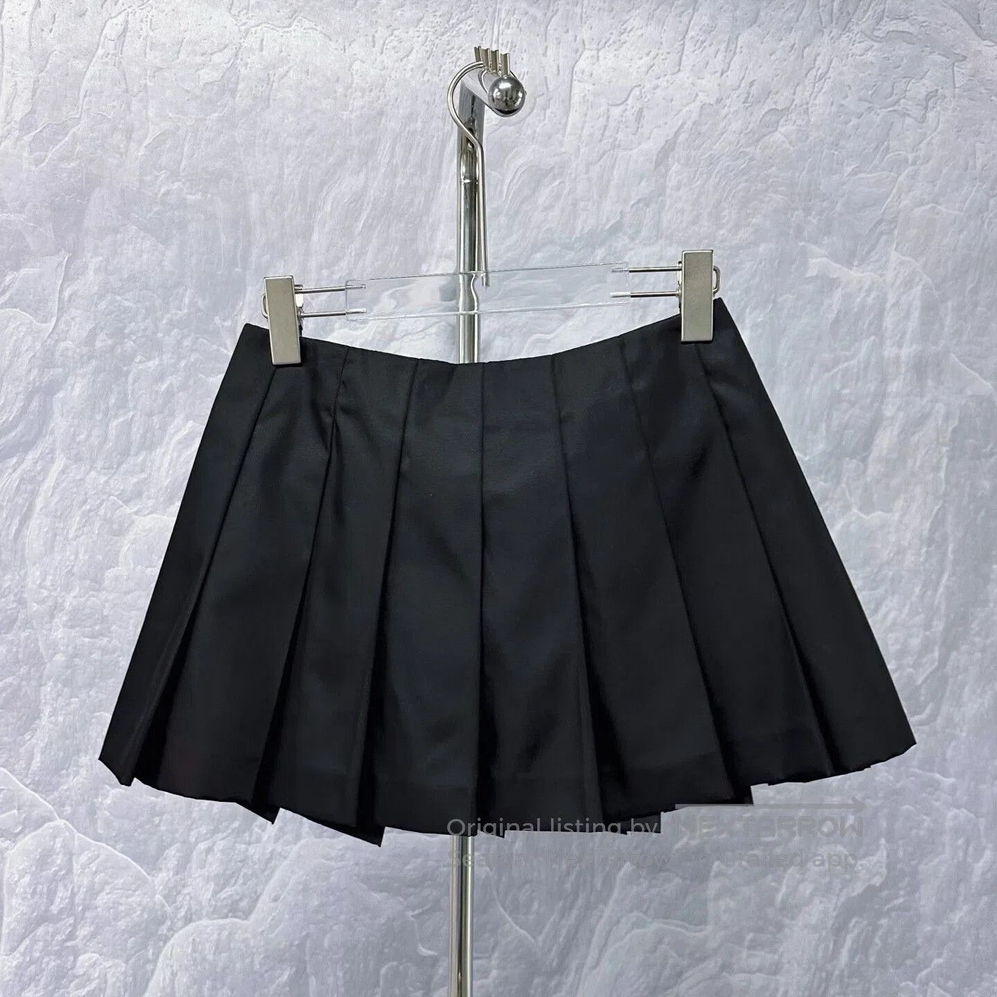 Prada prada black pleated mini skirt size 36. Size 25" / US 0 / IT 36 - 4 Thumbnail