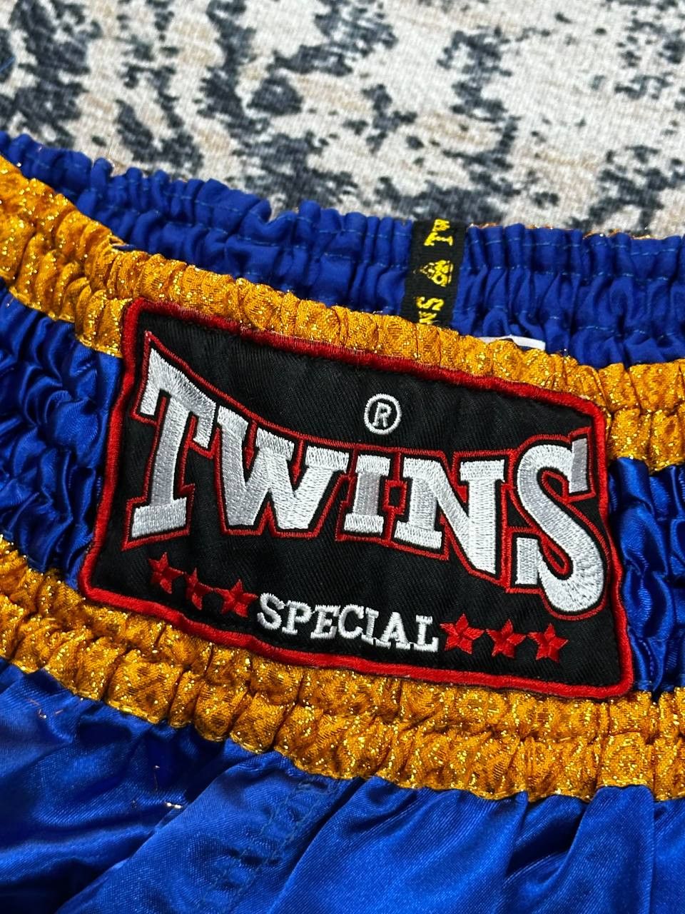Twins Twins Iconic Muai Thai MMA Ufc Boxing Shorts Size US 34 / EU 50 - 8 Thumbnail