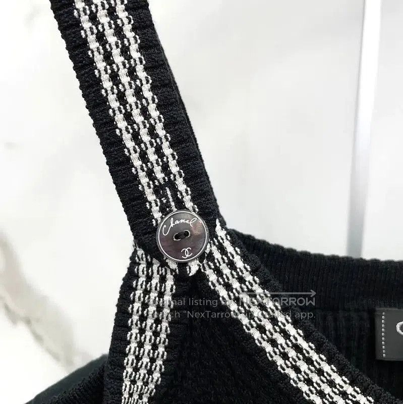 Chanel Chanel Black Silk Blend Women's T-Shirt . Size S / US 4 / IT 40 - 7 Thumbnail
