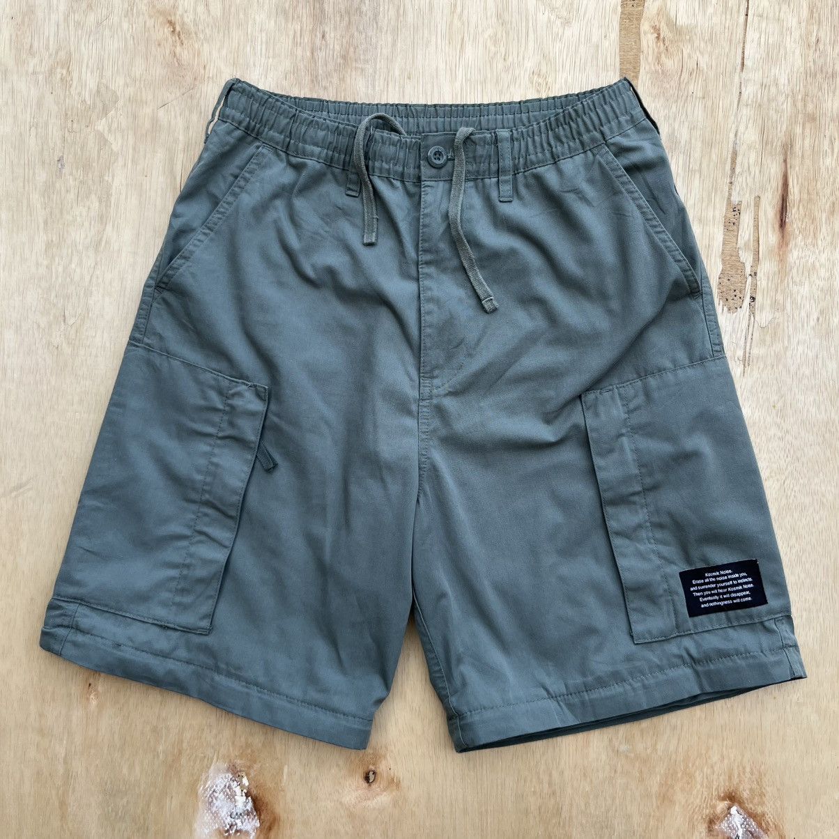 Undercover GU x UNDERCOVER OLIVE GREEN CARGO LONG SHORT BALLON PANTS Size US 31 - 8 Thumbnail