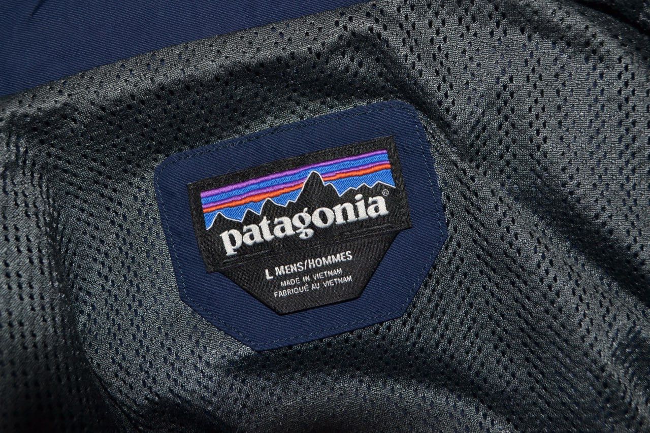 Patagonia Patagonia Men’s Windbreaker Jacket Lightweight Full Zip Size US L / EU 52-54 / 3 - 9 Thumbnail