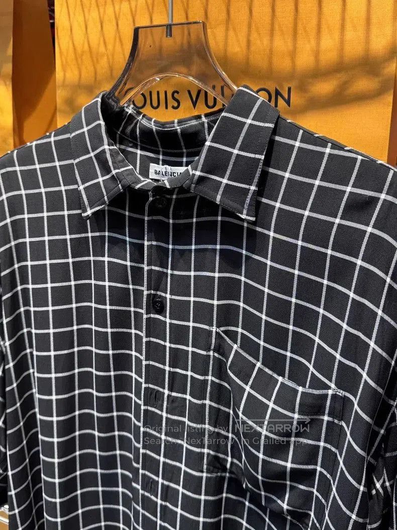 Balenciaga Balenciaga Runway Short Sleeve Shirt. Size US XS / EU 42 / 0 - 2 Thumbnail