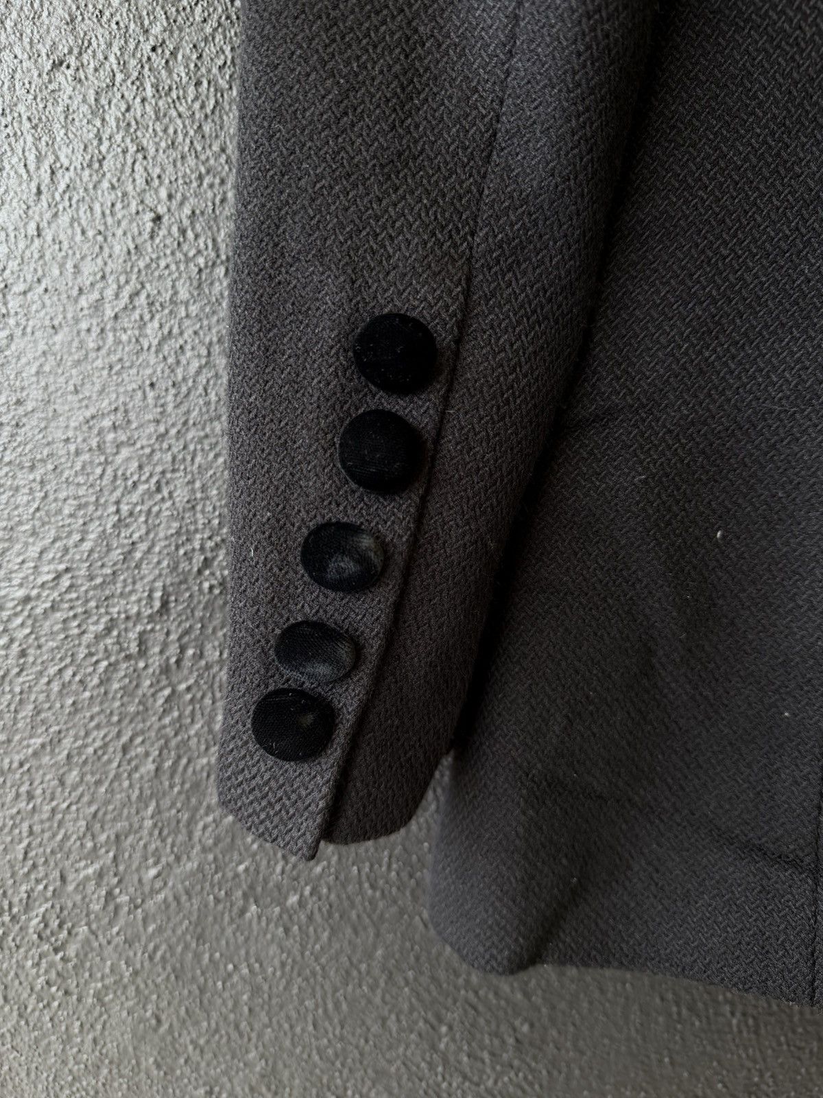 Pierre Balmain VINTAGE Pierre Balmain Formalite Black Velvet Button Blazer Size L / US 10 / IT 46 - 4 Thumbnail